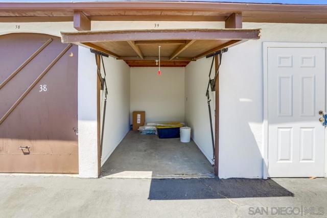 San Diego, California, 92128, United States, 2 Bedrooms Bedrooms, ,2 BathroomsBathrooms,Residential,For Sale,1937769