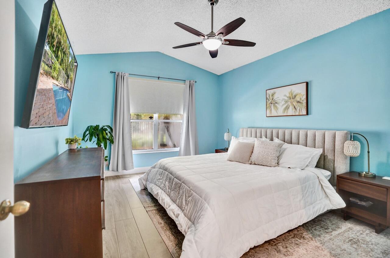 Lake Worth, Florida, 33463, United States, 3 Bedrooms Bedrooms, ,3 BathroomsBathrooms,Residential,For Sale,1940163