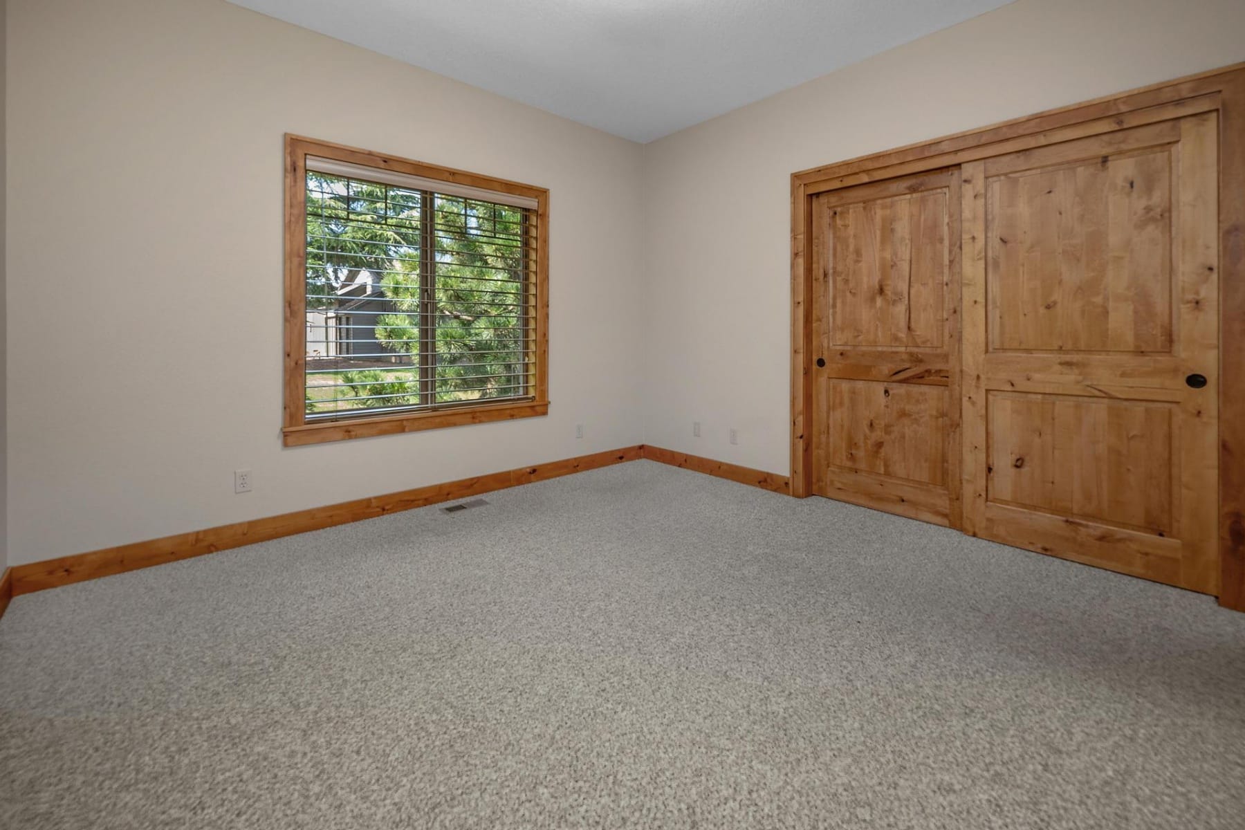  27200 S BARLOW RD Canby, OR 97013 - 物件實景
