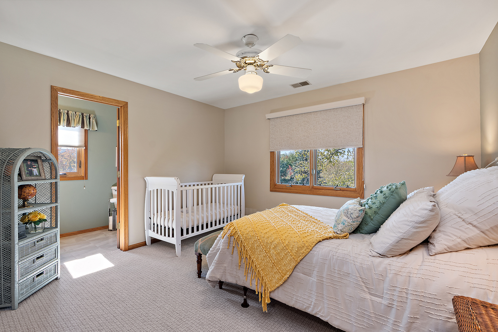 Orland Park, Illinois, 60467, United States, 4 Bedrooms Bedrooms, ,5 BathroomsBathrooms,Residential,For Sale,1987350