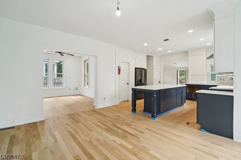 City Of Orange Twp., New Jersey, 07050, United States, 4 Bedrooms Bedrooms, ,5 BathroomsBathrooms,Residential,For Sale,1916773