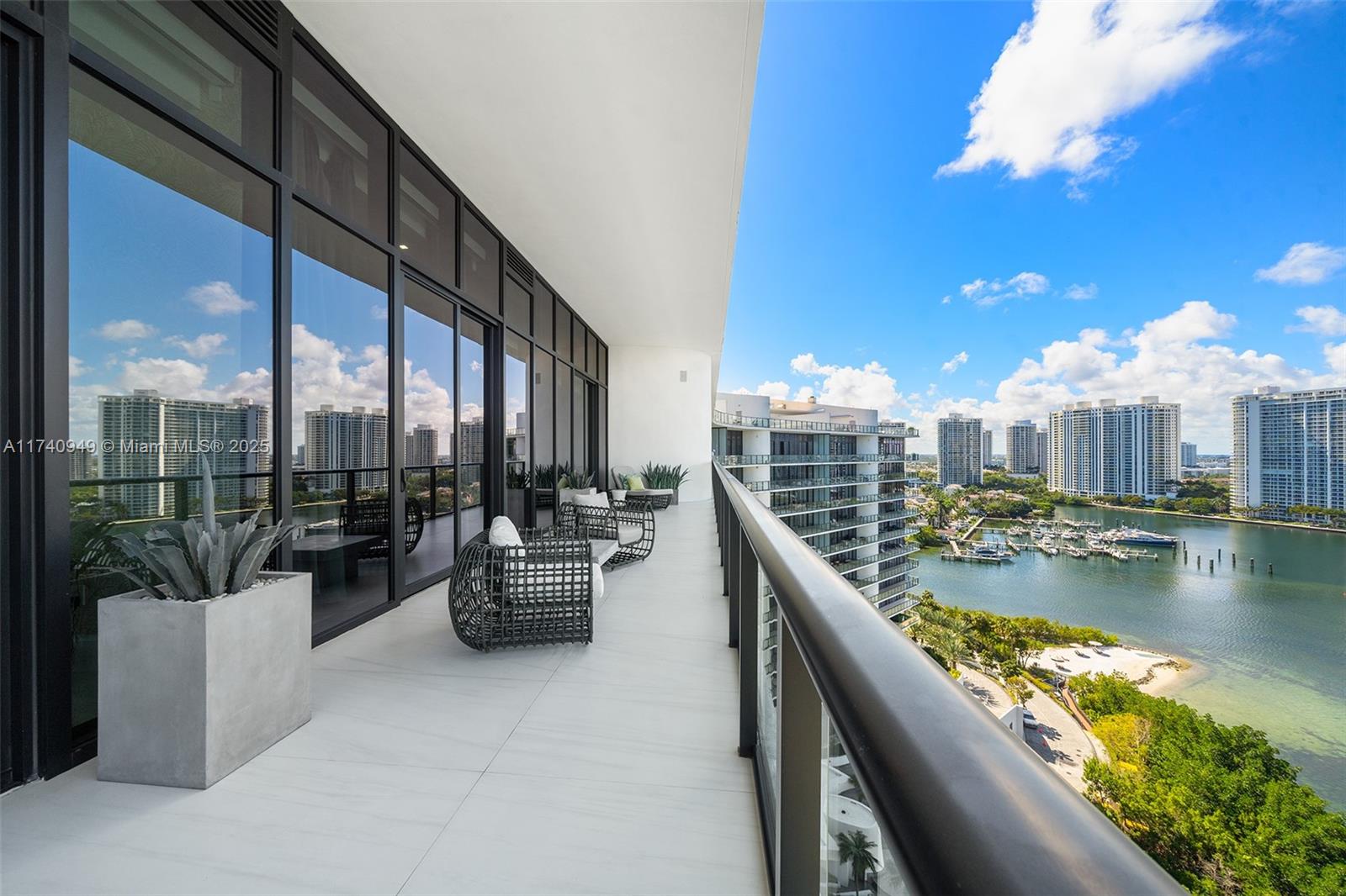 Aventura, Florida, 33160, United States, 6 Bedrooms Bedrooms, ,8 BathroomsBathrooms,Residential,For Sale,1708422