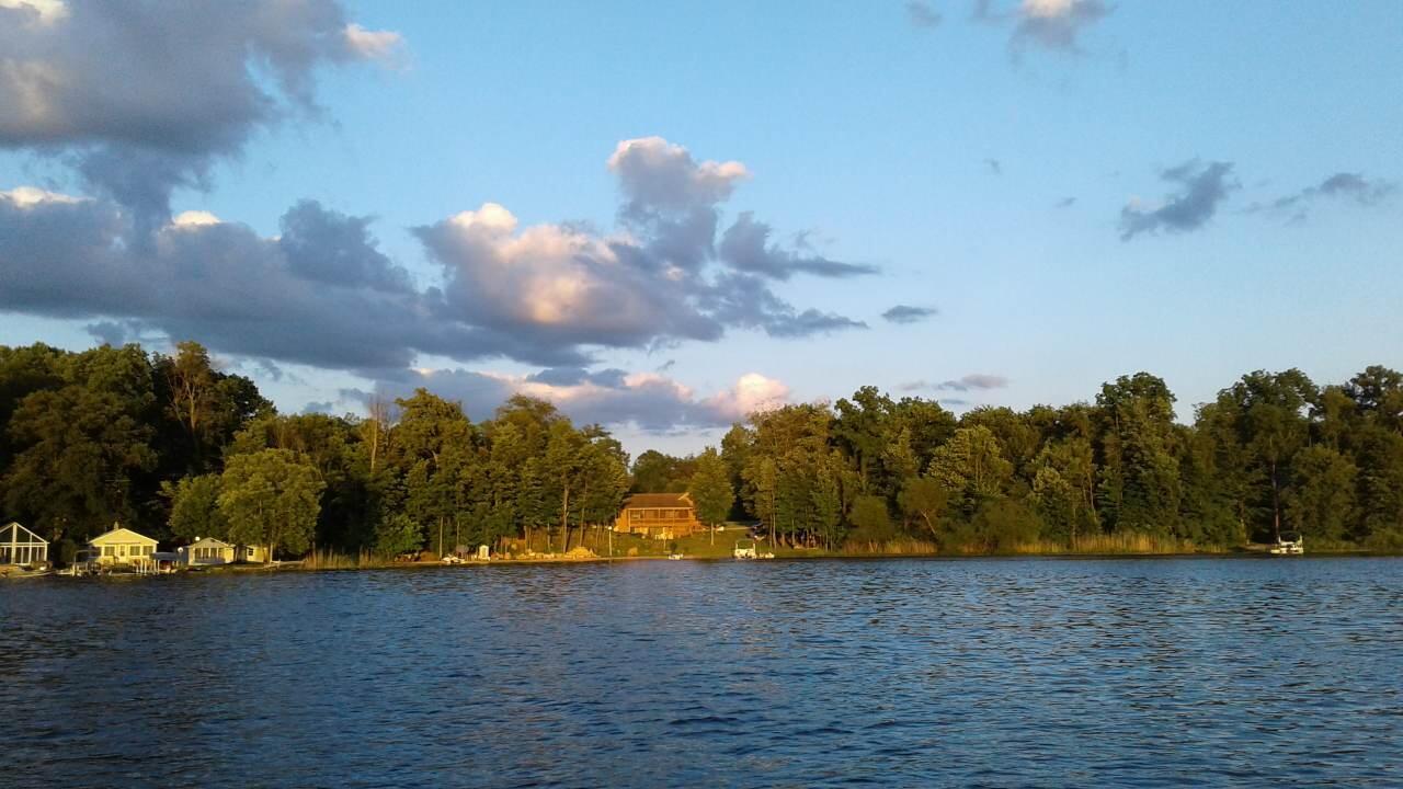 Dowagiac, Michigan, 49047, United States, 3 Bedrooms Bedrooms, ,2 BathroomsBathrooms,Residential,For Sale,1909140