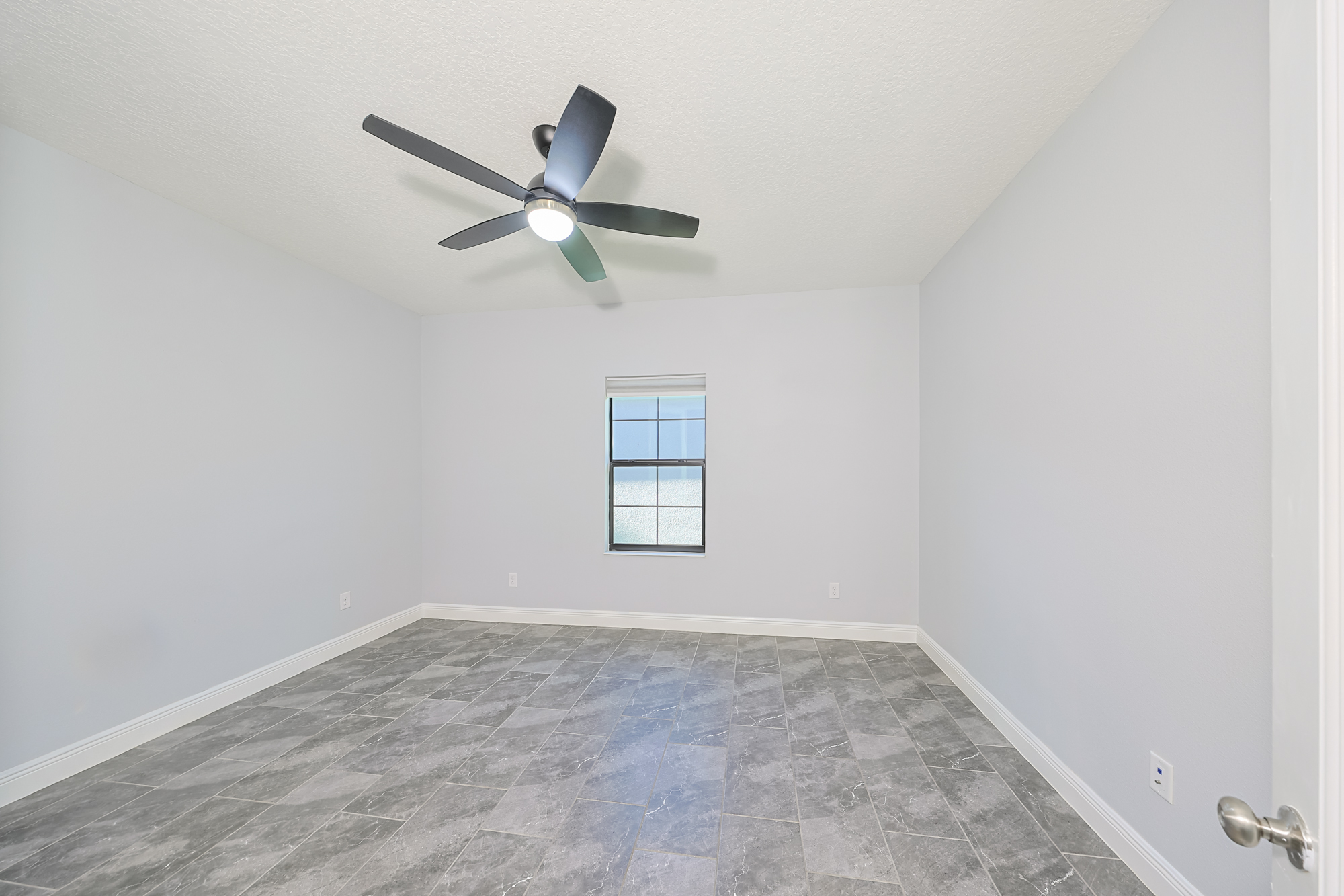 Apollo Beach, Florida, 33572, United States, 4 Bedrooms Bedrooms, ,3 BathroomsBathrooms,Residential,For Sale,1990222