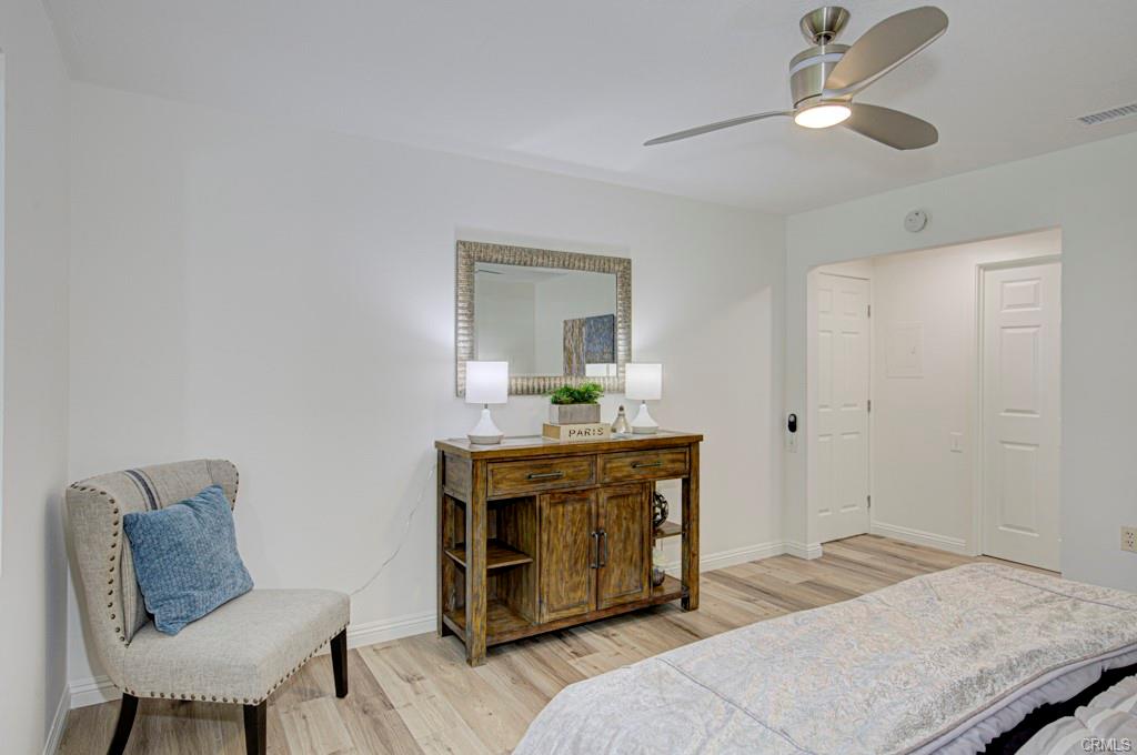 Laguna Woods, California, 92637, United States, 2 Bedrooms Bedrooms, ,1 BathroomBathrooms,Residential,For Sale,1999201