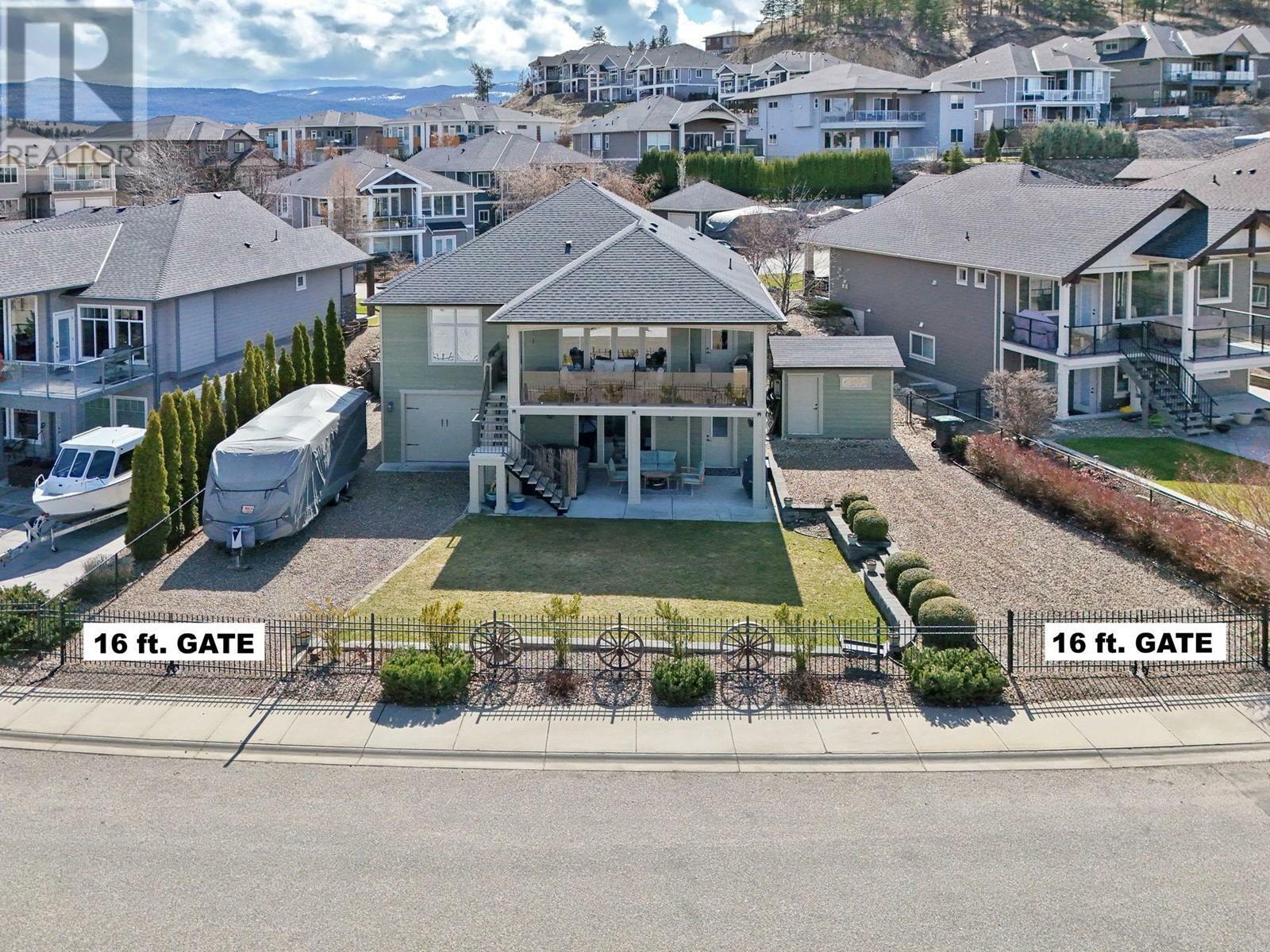 KELOWNA, British Columbia, V1P 1R7, CA, 5 Bedrooms Bedrooms, ,3 BathroomsBathrooms,Residential,For Sale,1837327