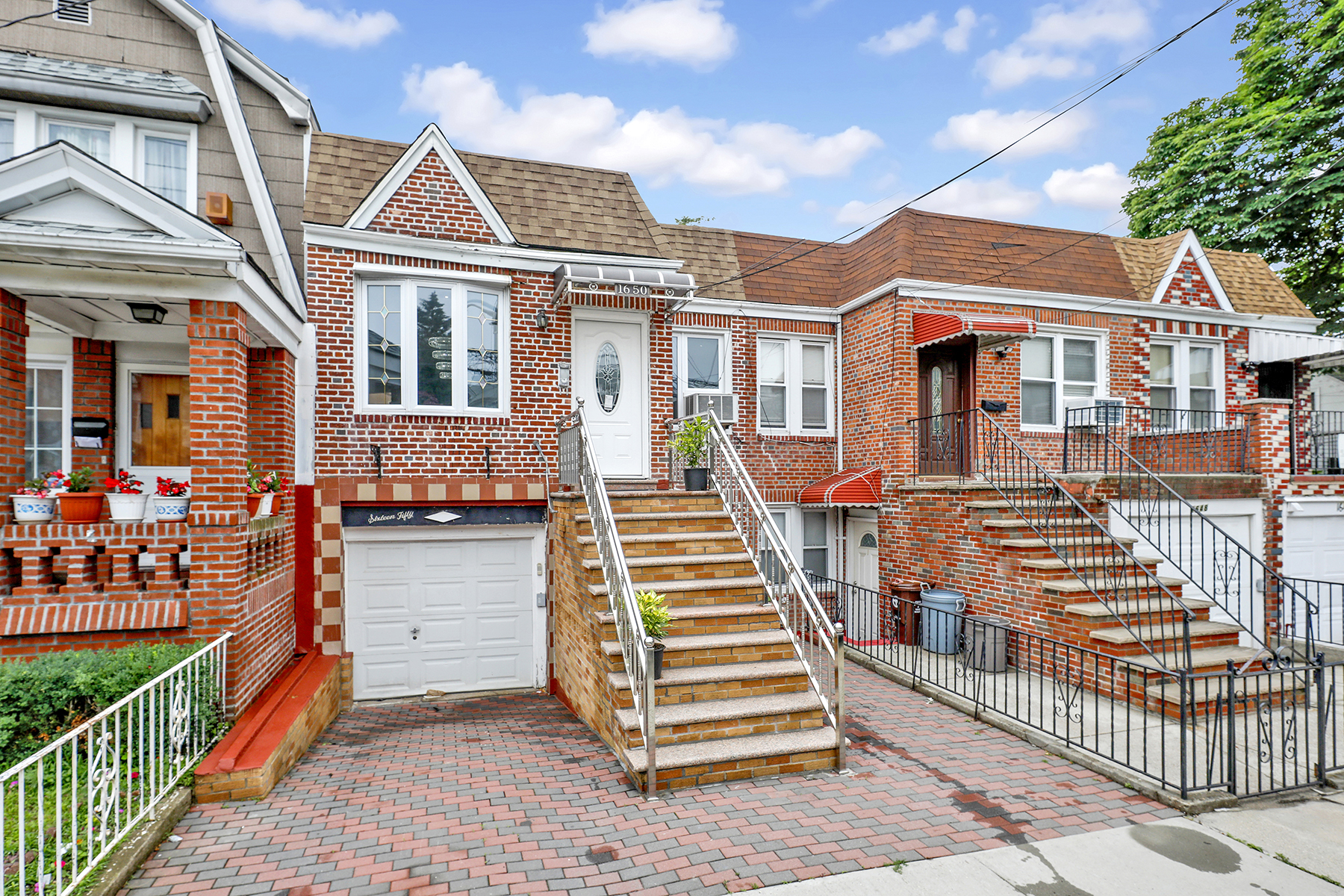 Brooklyn, New York, 11234, United States, 3 Bedrooms Bedrooms, ,2 BathroomsBathrooms,Residential,For Sale,1938204