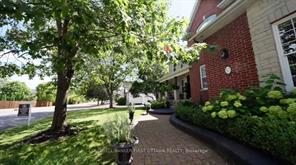 Ottawa, Ontario, K2S 1W6, CA, 5 Bedrooms Bedrooms, ,6 BathroomsBathrooms,Residential,For Sale,1938543