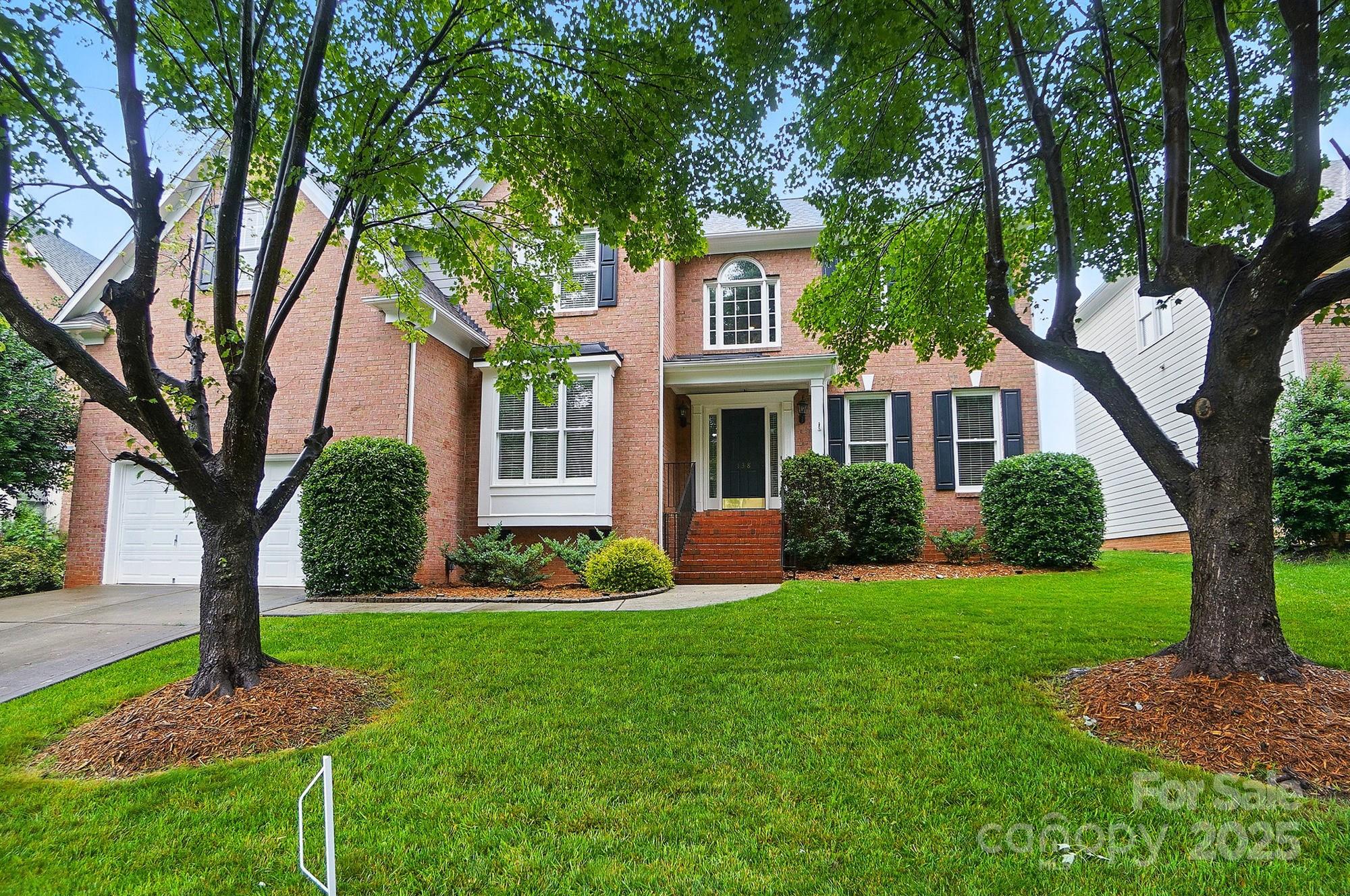 Mooresville, North Carolina, 28117, United States, 5 Bedrooms Bedrooms, ,3 BathroomsBathrooms,Residential,For Sale,1827800