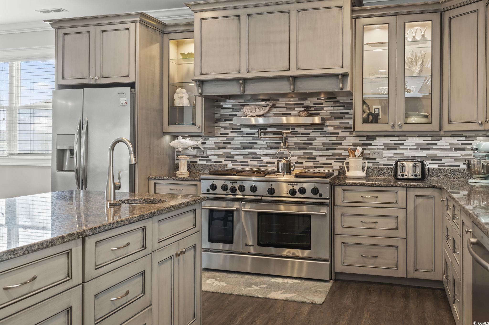 North Myrtle Beach, South Carolina, 29582, United States, 5 Bedrooms Bedrooms, ,6 BathroomsBathrooms,Residential,For Sale,1839479