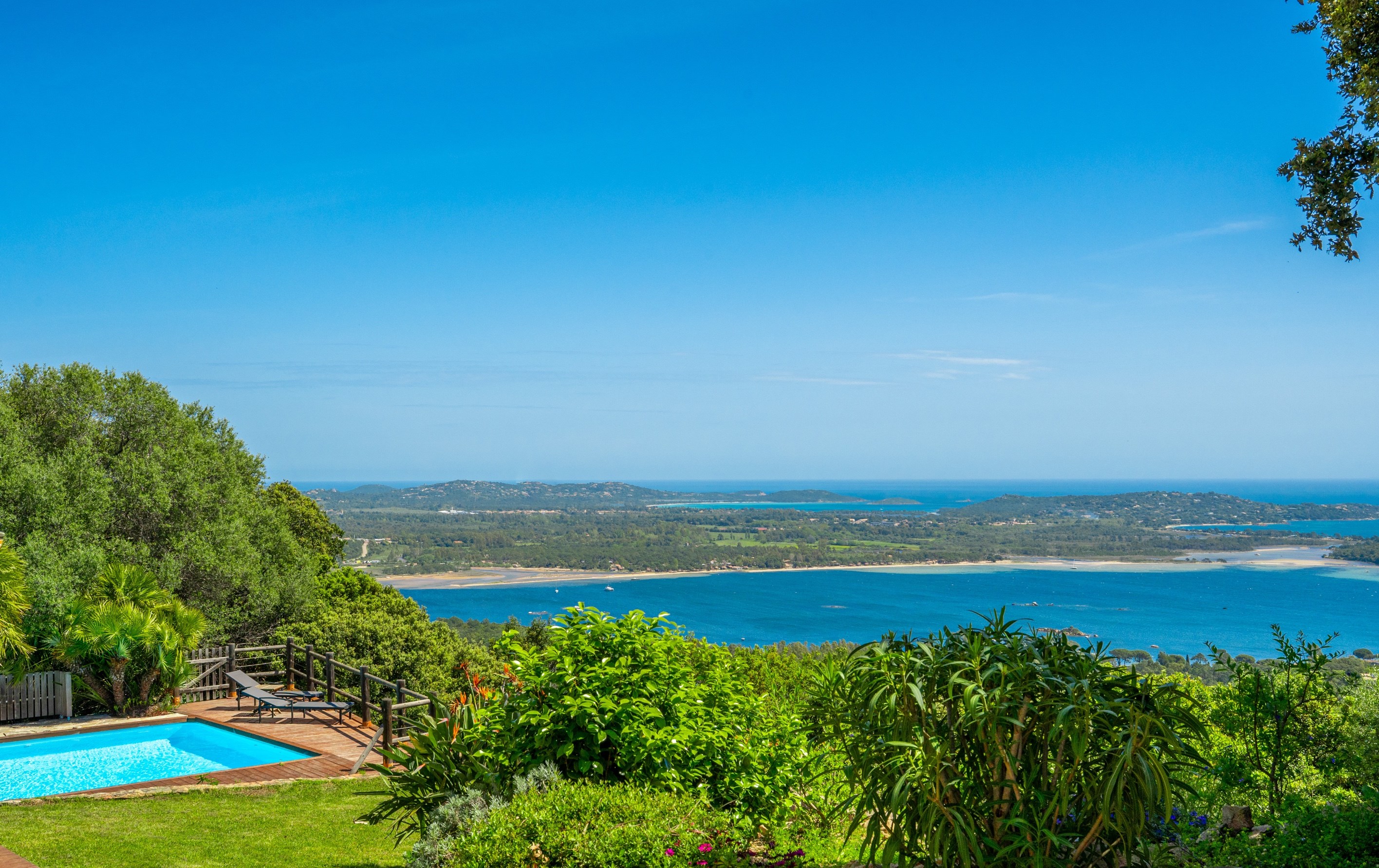 Panoramic Sea View Villa for Renovation – Marina di Fiori, Porto-Vecchio - 物件實景