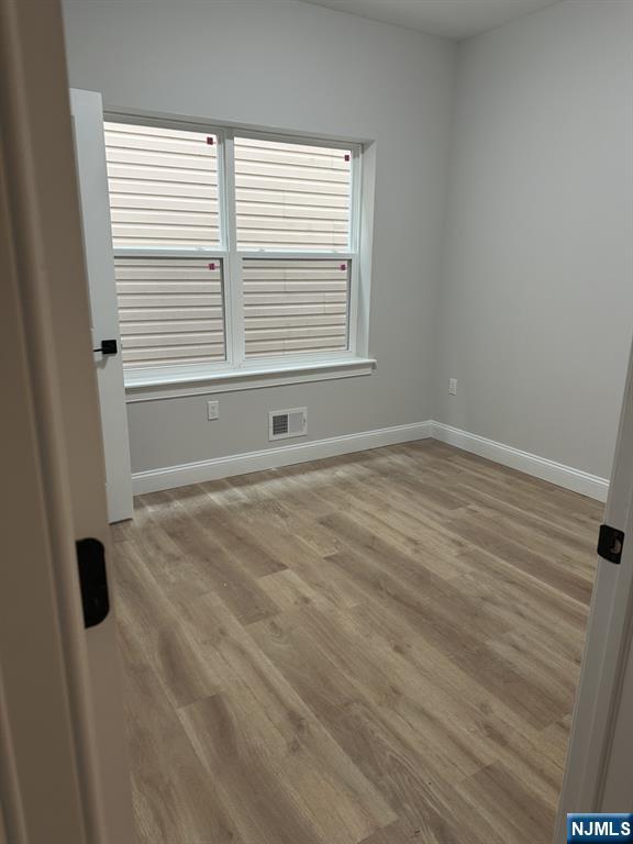 Newark, New Jersey, 07103, United States, 6 Bedrooms Bedrooms, ,5 BathroomsBathrooms,Residential,For Sale,1928063