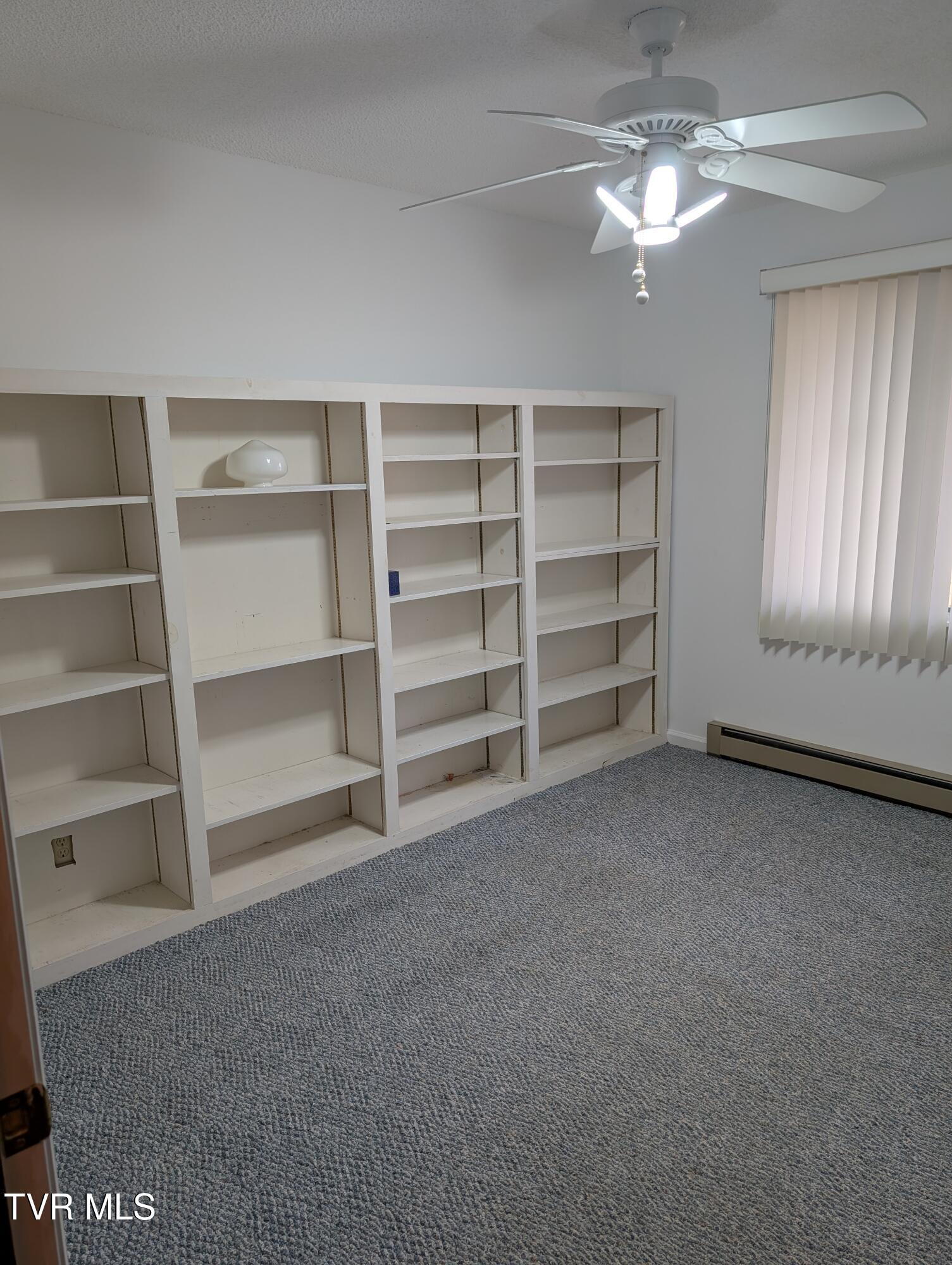 Johnson City, Tennessee, 37604, United States, 4 Bedrooms Bedrooms, ,3 BathroomsBathrooms,Residential,For Sale,1978550