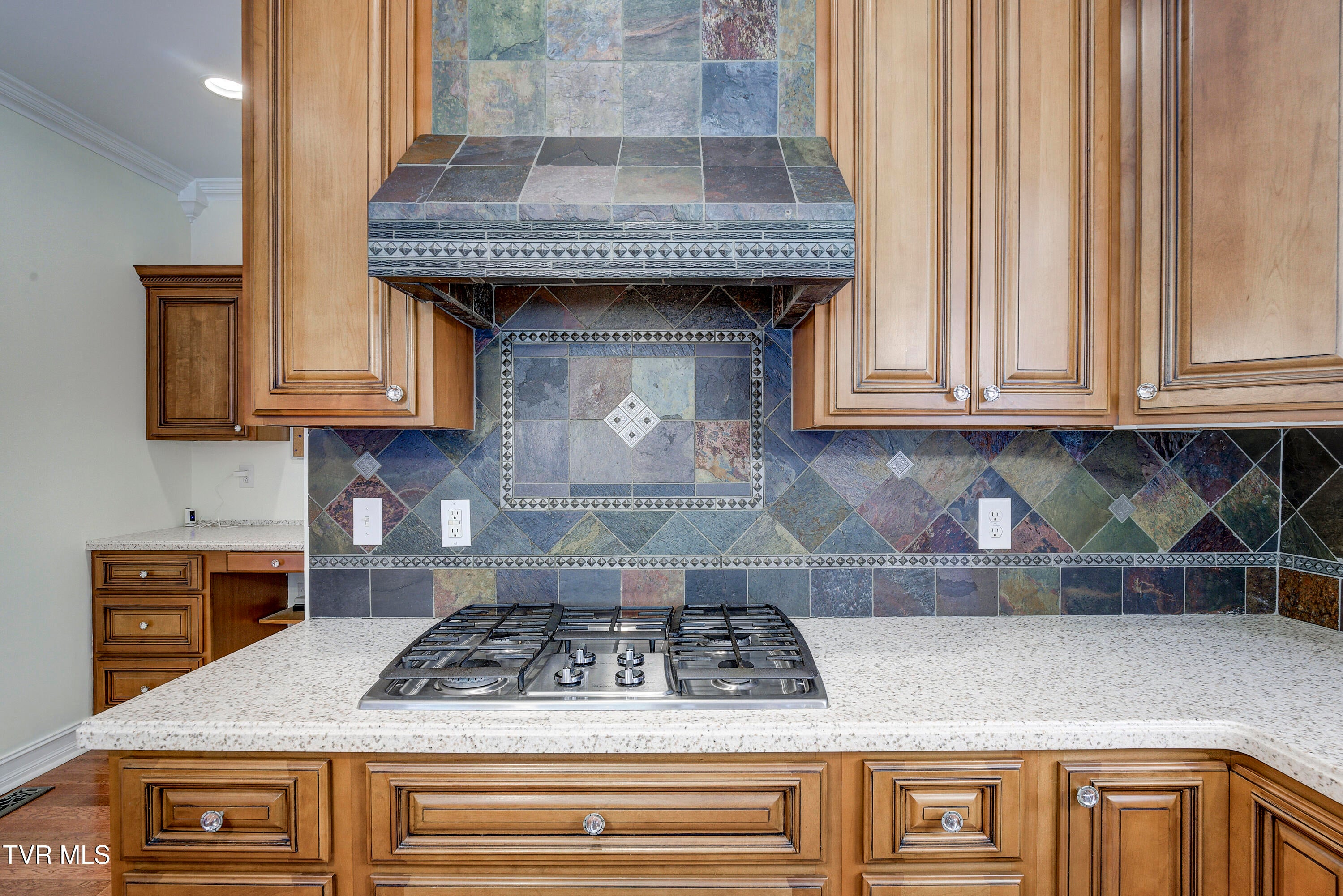 Bristol, Tennessee, 37620, United States, 4 Bedrooms Bedrooms, ,4 BathroomsBathrooms,Residential,For Sale,2001712