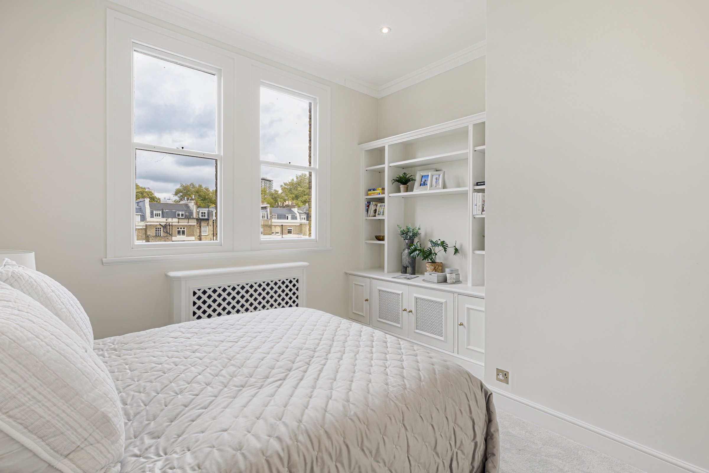  Elegant lateral apartment with a roof terrace overlooking Hyde Park Gardens - 物件實景