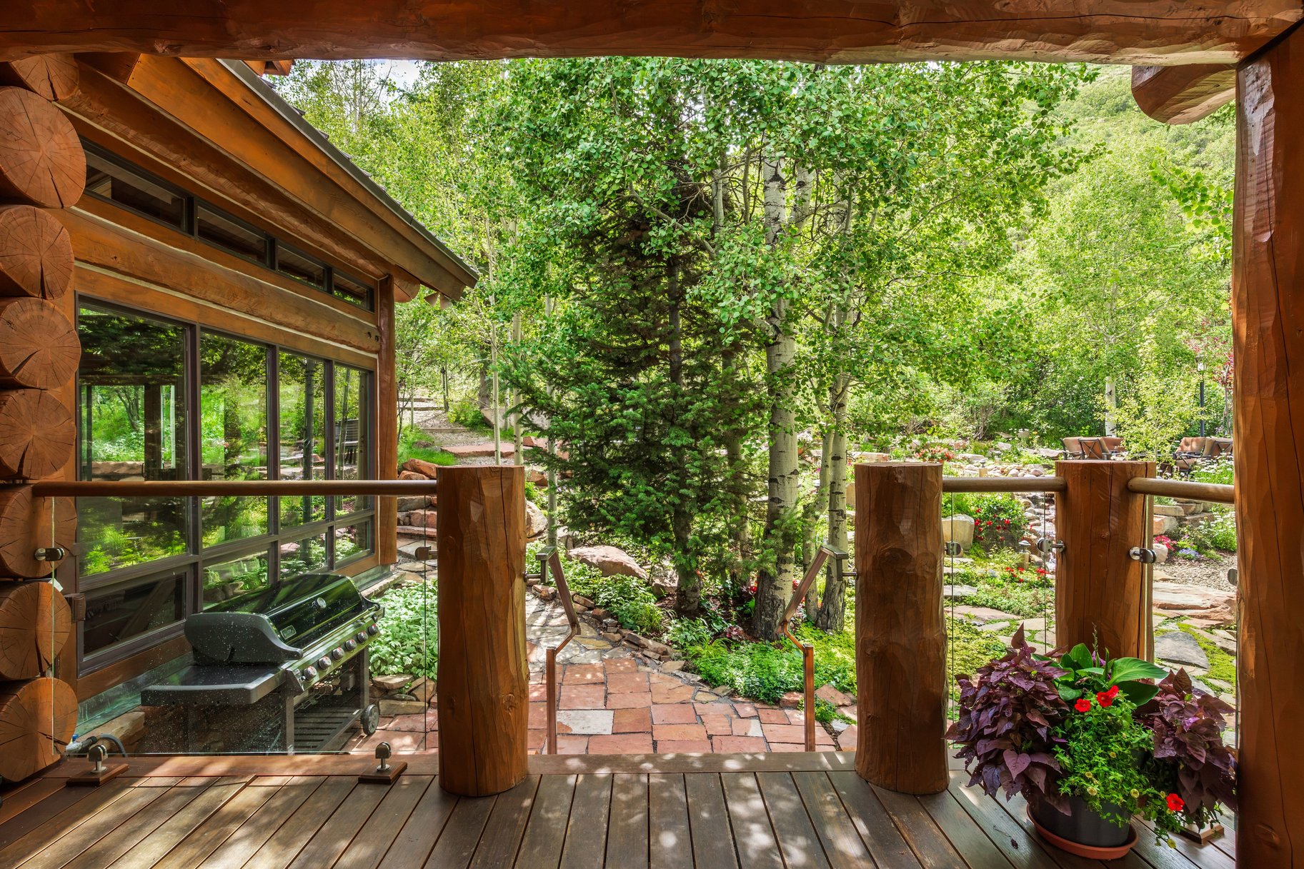  33 ACRE SOULFUL PARK CITY ESTATE WITH GRAND HOME AND GUEST HOUSE - 物件實景