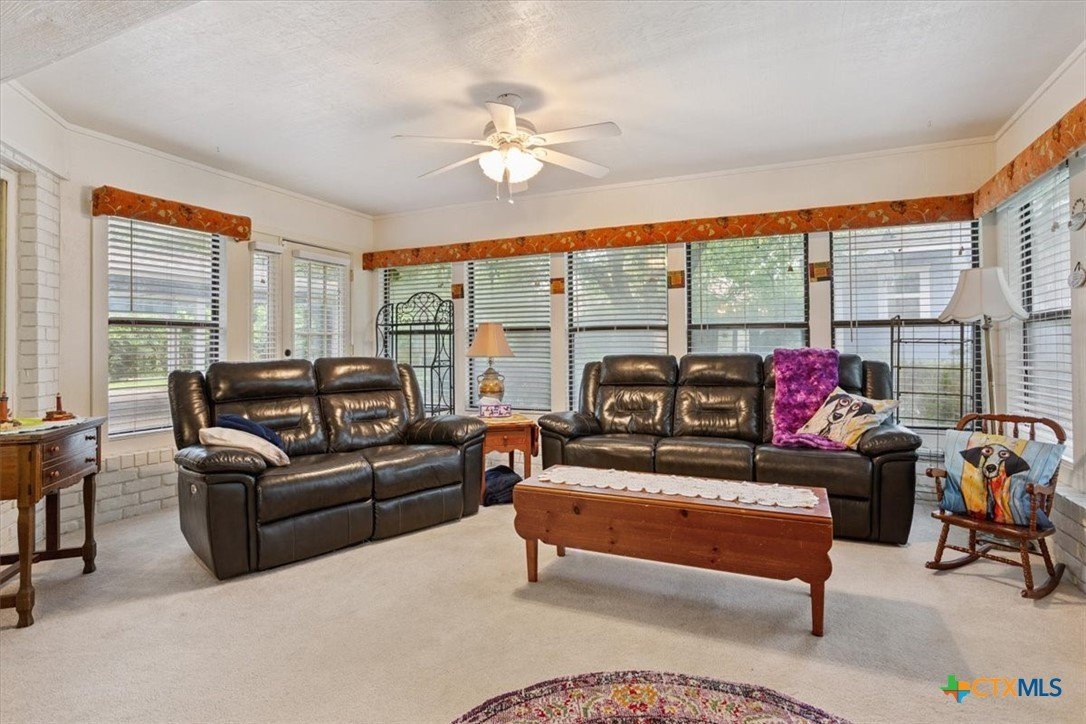 Salado, Texas, 76571, United States, 3 Bedrooms Bedrooms, ,3 BathroomsBathrooms,Residential,For Sale,1976351