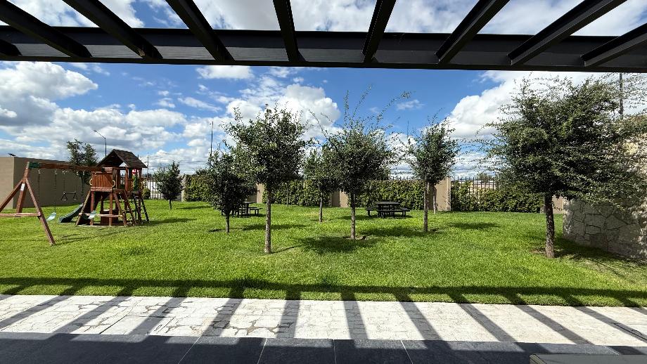 Corregidora, Querétaro, 76910, Mexico, 2 Bedrooms Bedrooms, ,3 BathroomsBathrooms,Residential,For Sale,1966933