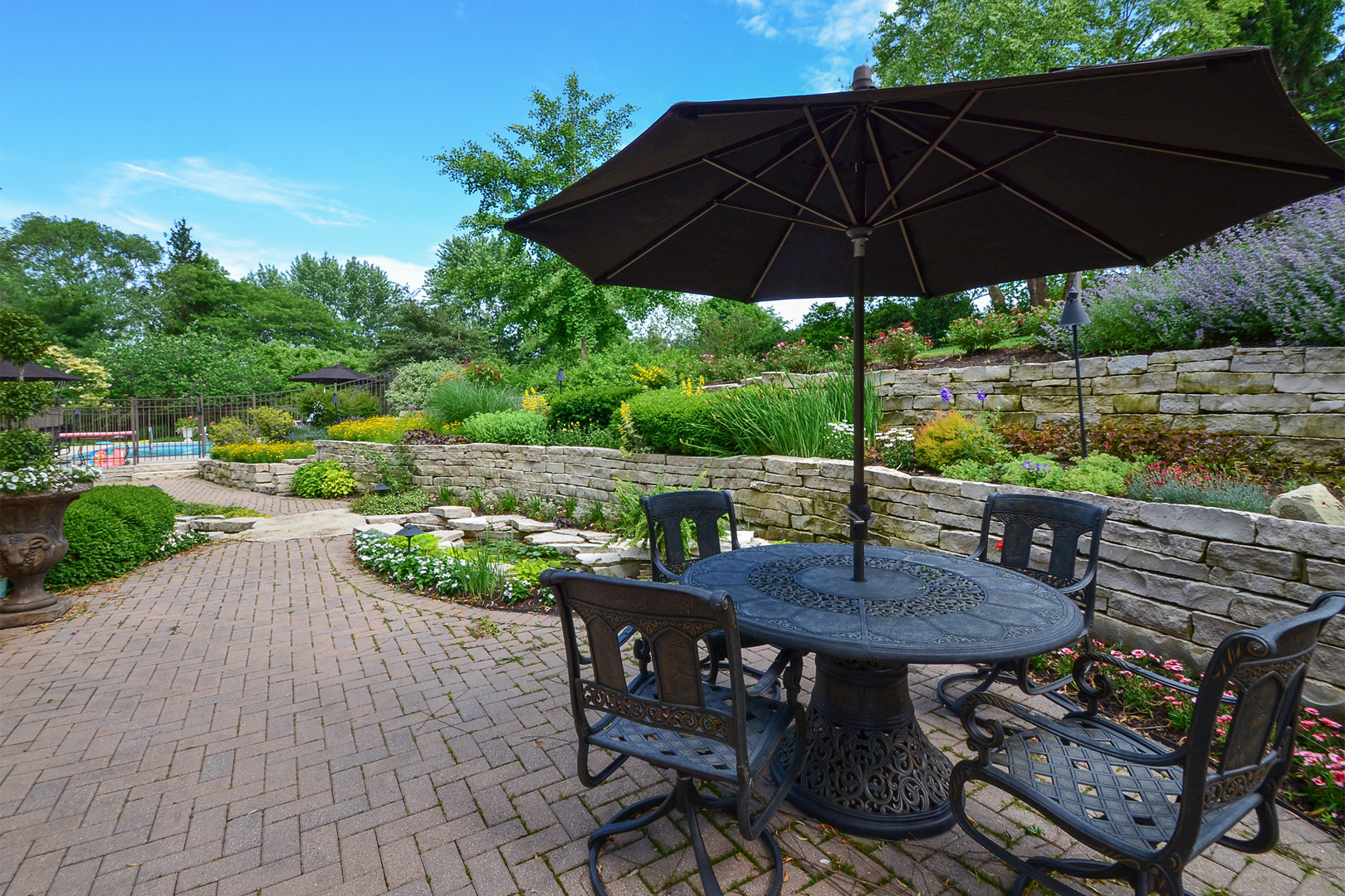 Inverness, Illinois, 60067, United States, 6 Bedrooms Bedrooms, ,10 BathroomsBathrooms,Residential,For Sale,1980609