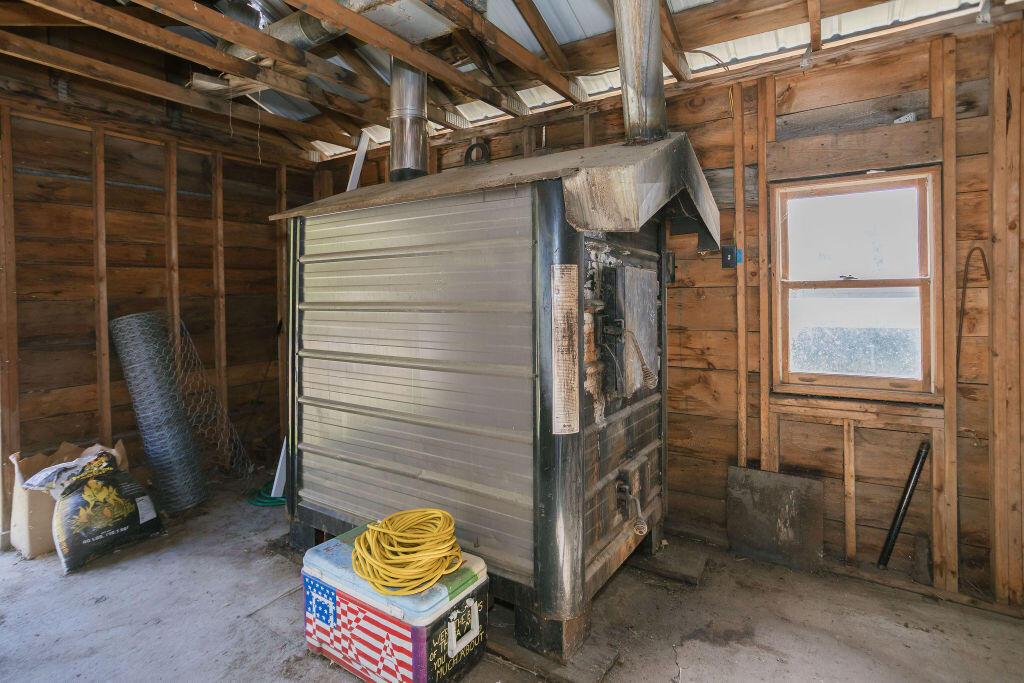 Jay, Maine, 04239, United States, 4 Bedrooms Bedrooms, ,3 BathroomsBathrooms,Residential,For Sale,1954491