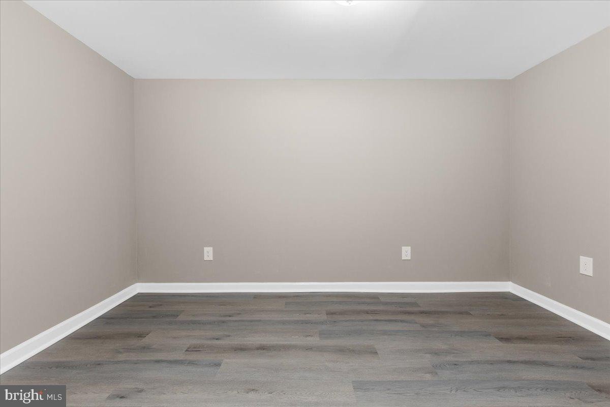 PASADENA, Maryland, 21122, United States, 4 Bedrooms Bedrooms, ,4 BathroomsBathrooms,Residential,For Sale,1979207