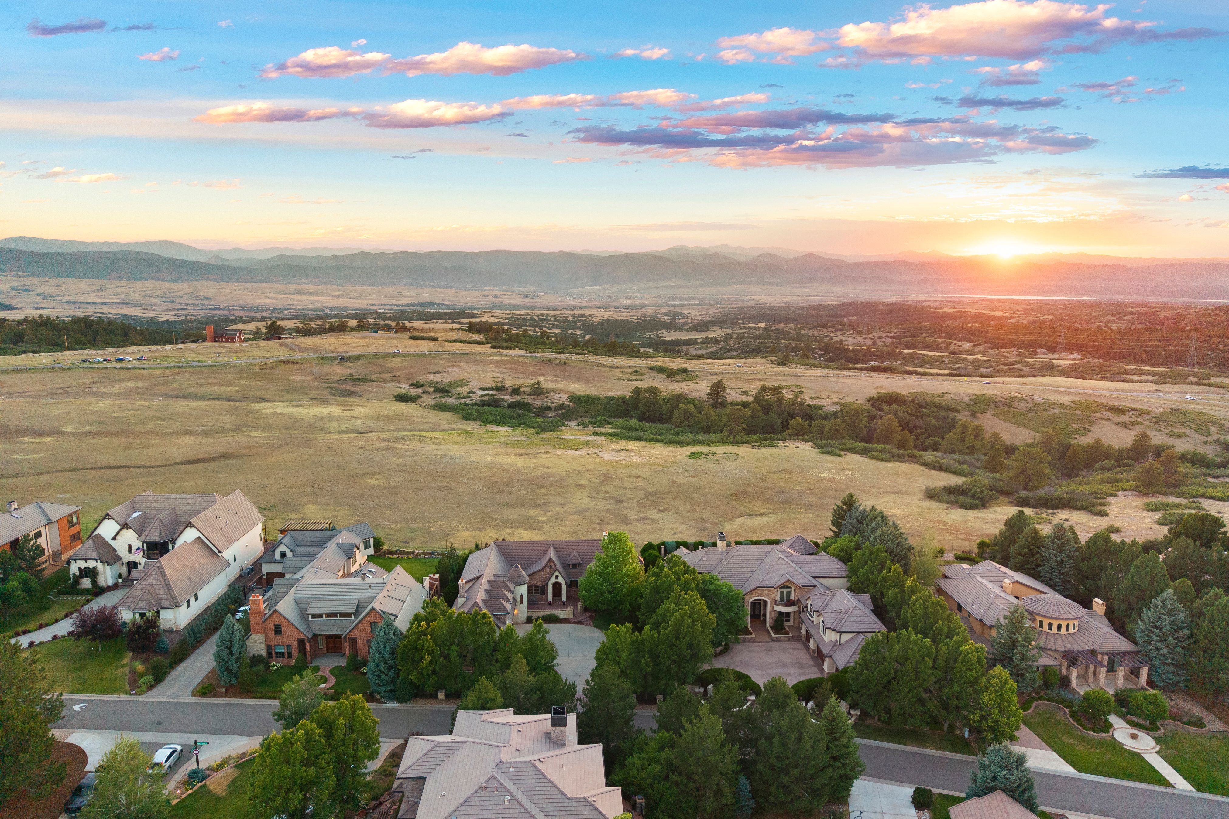  One of Castle Pines’ Most Exceptional Custom Residences - 物件實景