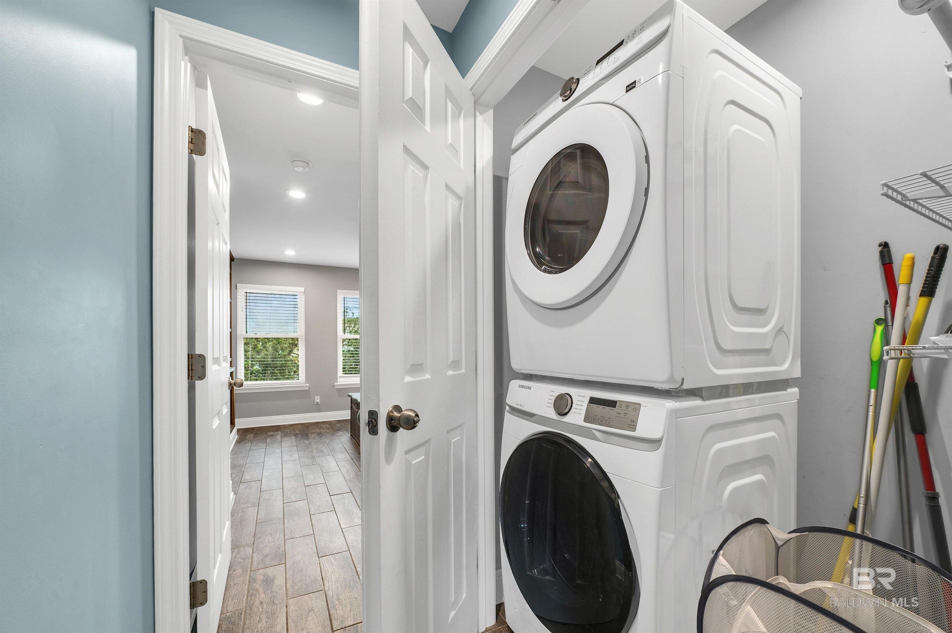 Gulf Shores, Alabama, 36542, United States, 3 Bedrooms Bedrooms, ,3 BathroomsBathrooms,Residential,For Sale,1984427