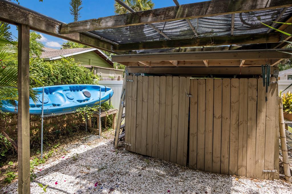 Sarasota, Florida, 34234, United States, 3 Bedrooms Bedrooms, ,2 BathroomsBathrooms,Residential,For Sale,1805099