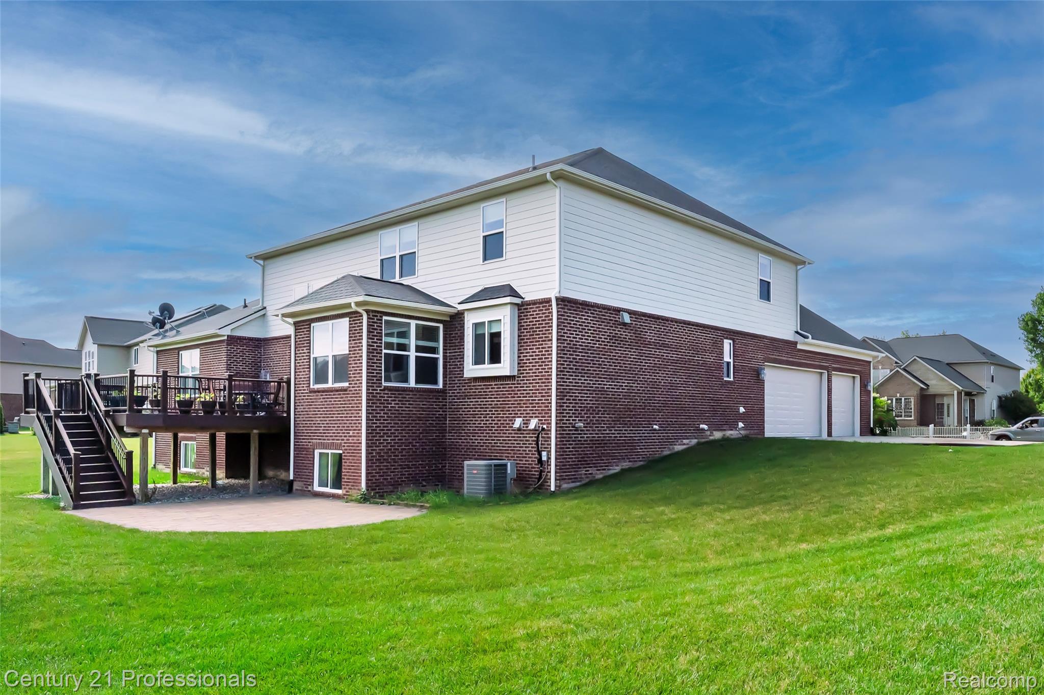 Canton, Michigan, 48187, United States, 5 Bedrooms Bedrooms, ,6 BathroomsBathrooms,Residential,For Sale,1908049