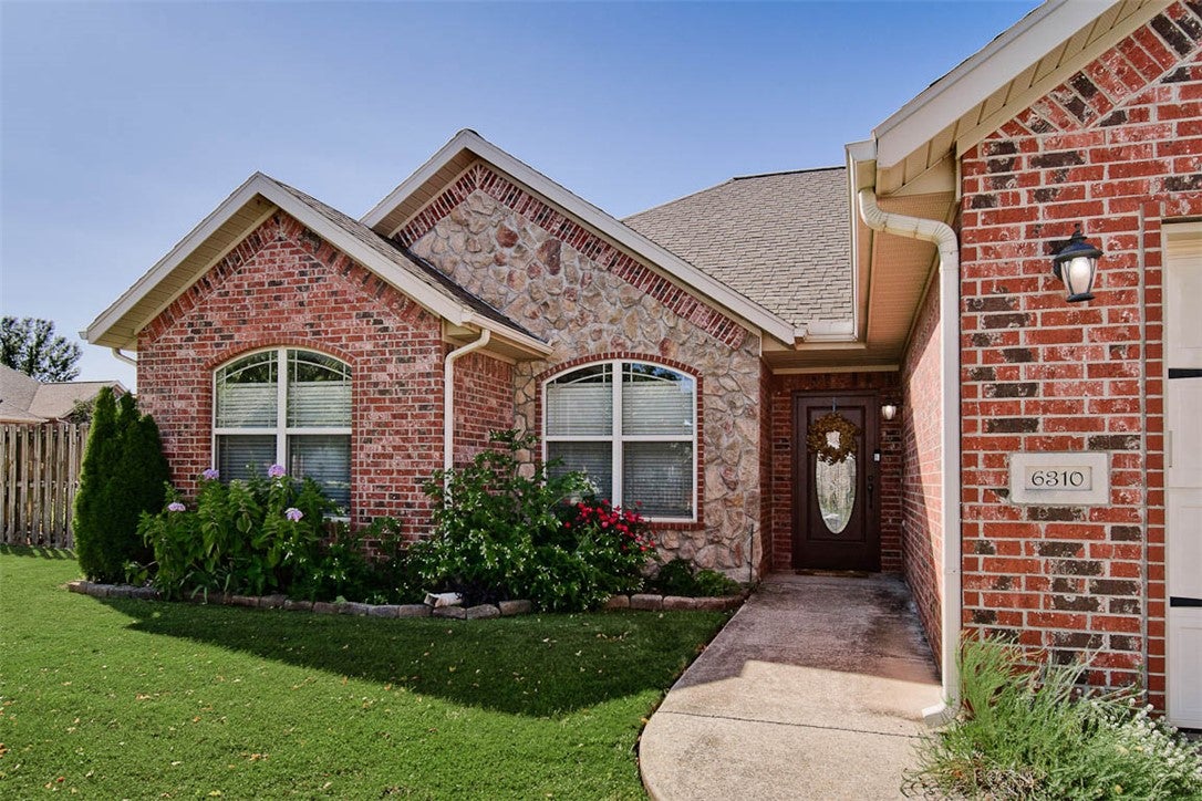 37th St, Rogers, AR 72758 #1