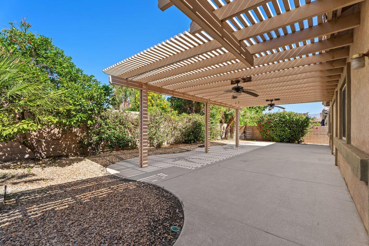 Indio, California, 92201, United States, 3 Bedrooms Bedrooms, ,3 BathroomsBathrooms,Residential,For Sale,1955599