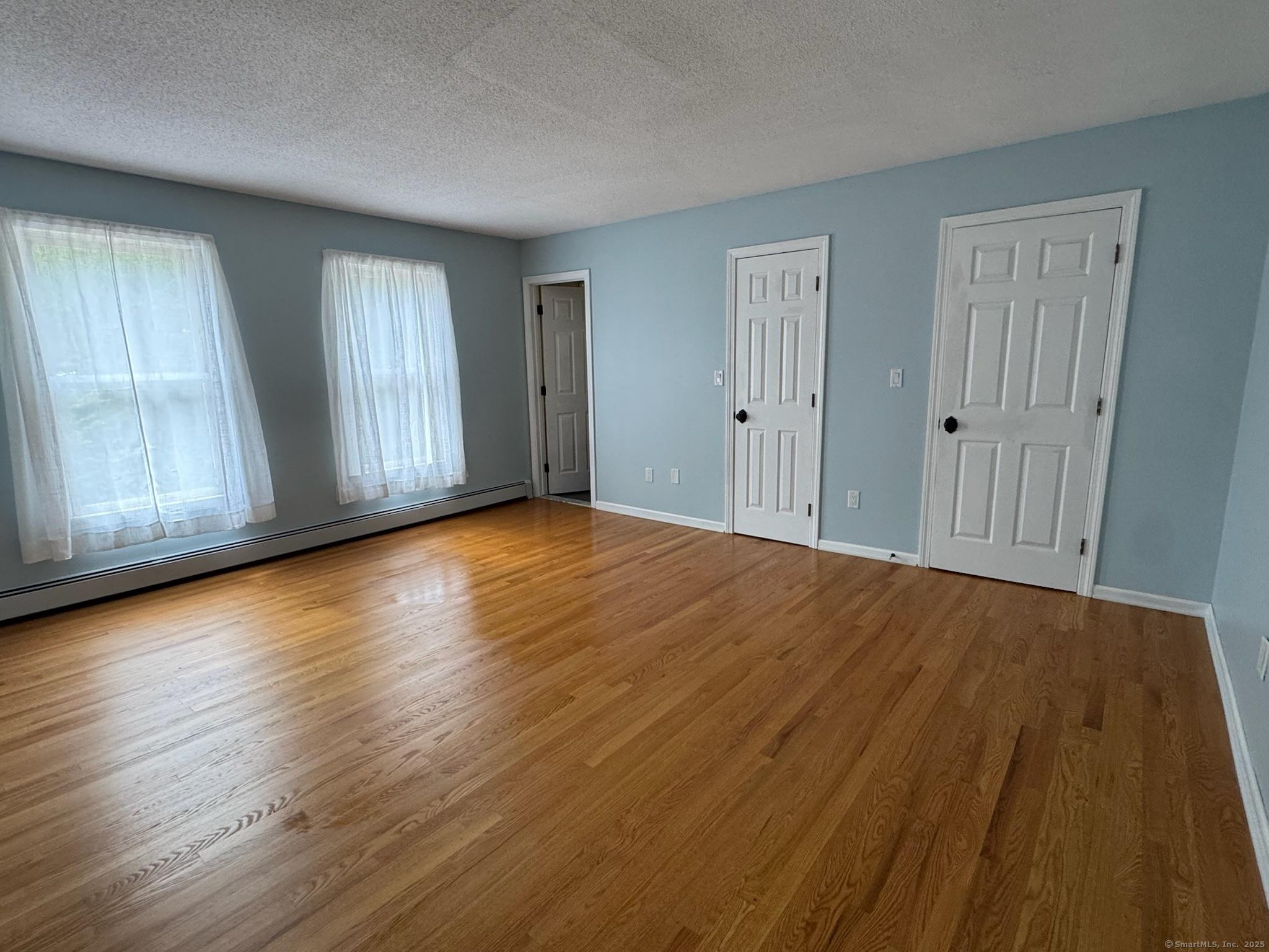 Guilford, Connecticut, 06437, United States, 4 Bedrooms Bedrooms, ,3 BathroomsBathrooms,Residential,For Sale,1938049