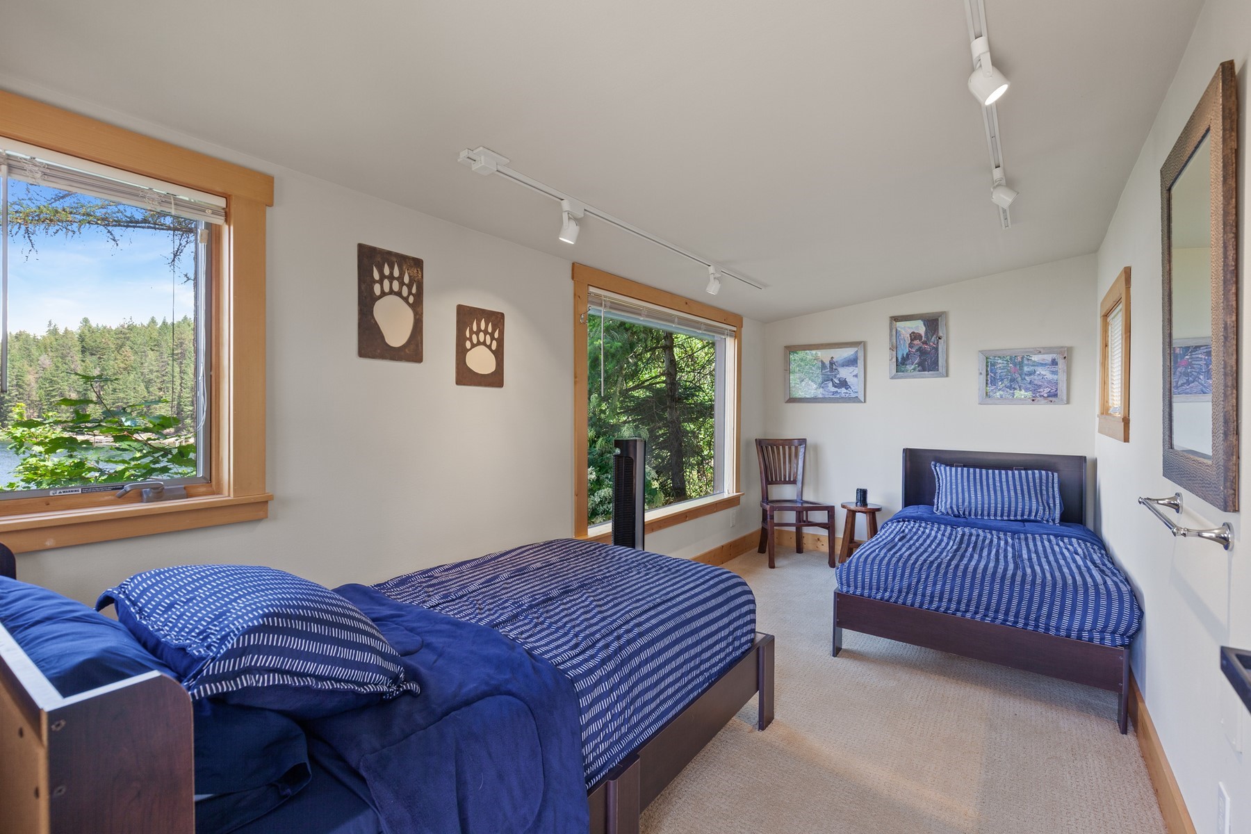  Captivating Upscale Log Lakefront Retreat - 物件實景