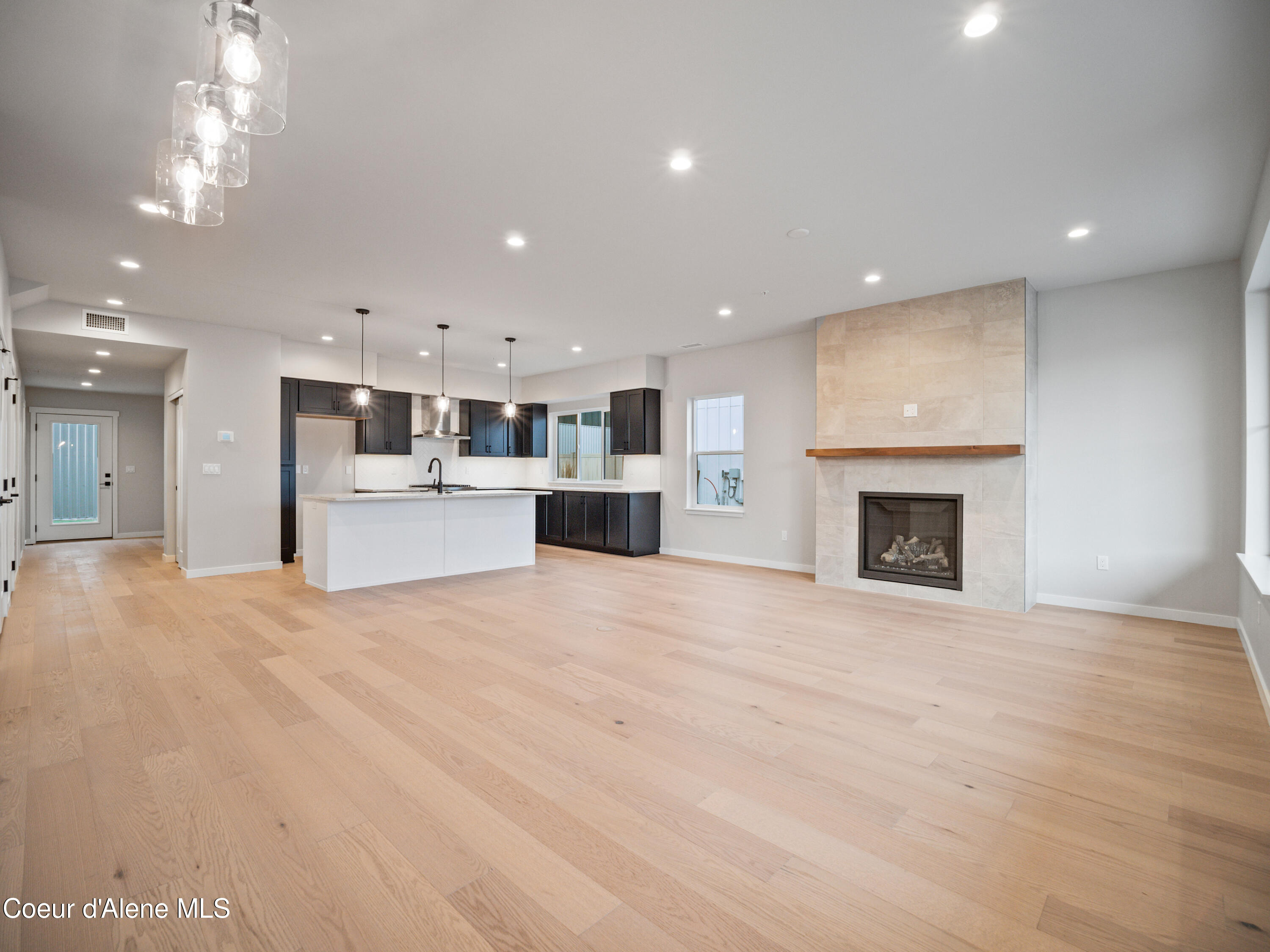 Post Falls, Idaho, 83854, United States, 4 Bedrooms Bedrooms, ,3 BathroomsBathrooms,Residential,For Sale,1911727