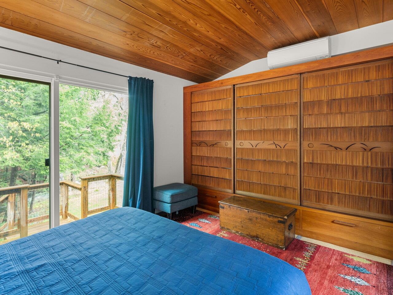 Hubbardton, Vermont, 05735, United States, 5 Bedrooms Bedrooms, ,4 BathroomsBathrooms,Residential,For Sale,1883394