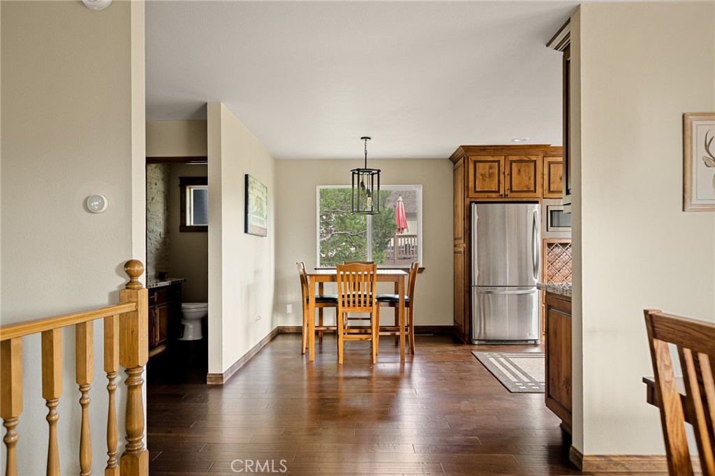 Lake Arrowhead, California, 92352, United States, 4 Bedrooms Bedrooms, ,4 BathroomsBathrooms,Residential,For Sale,1939836