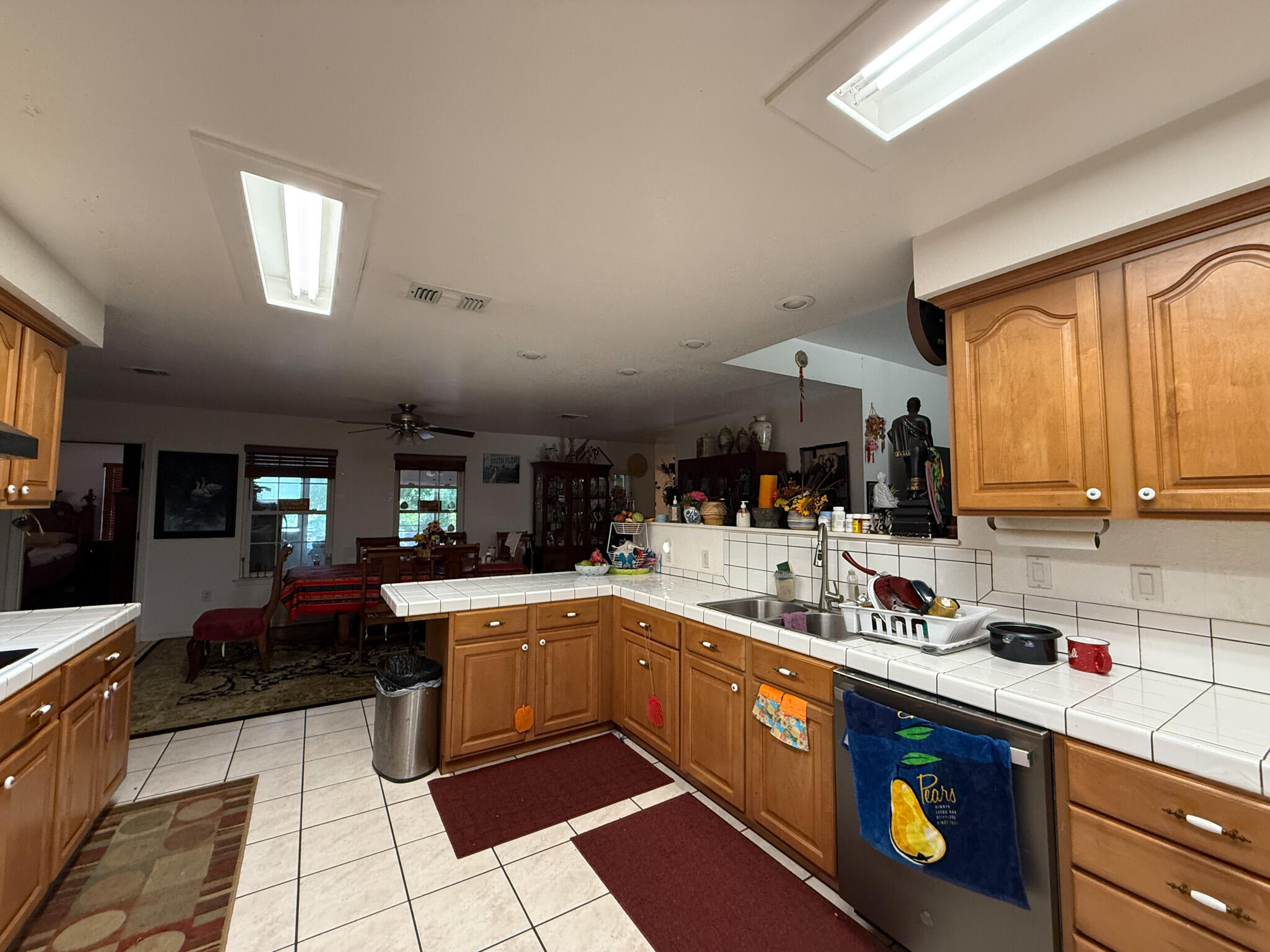 Crestview, Florida, 32539, United States, 4 Bedrooms Bedrooms, ,4 BathroomsBathrooms,Residential,For Sale,1907625