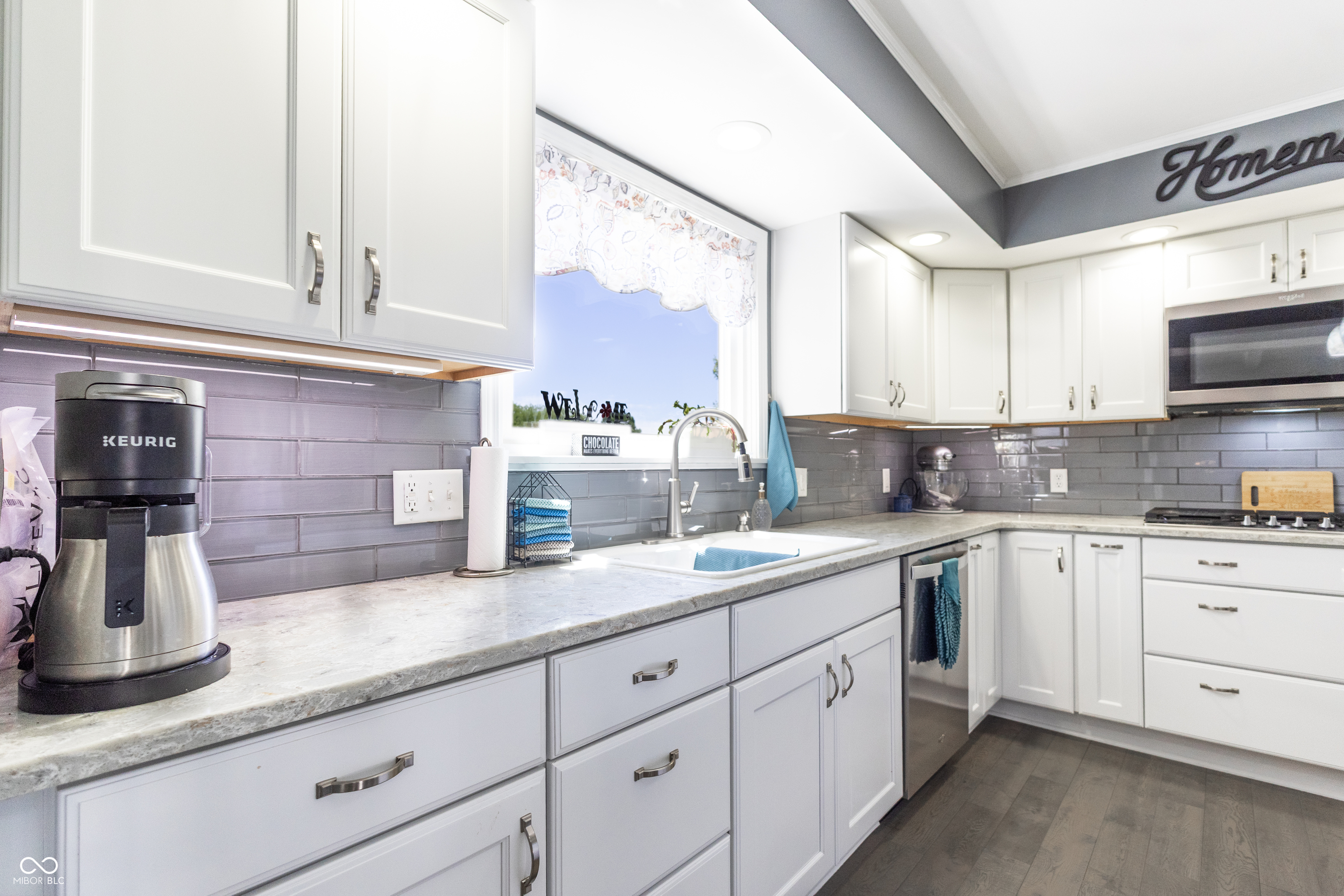 Columbus, Indiana, 47203, United States, 5 Bedrooms Bedrooms, ,6 BathroomsBathrooms,Residential,For Sale,1975671