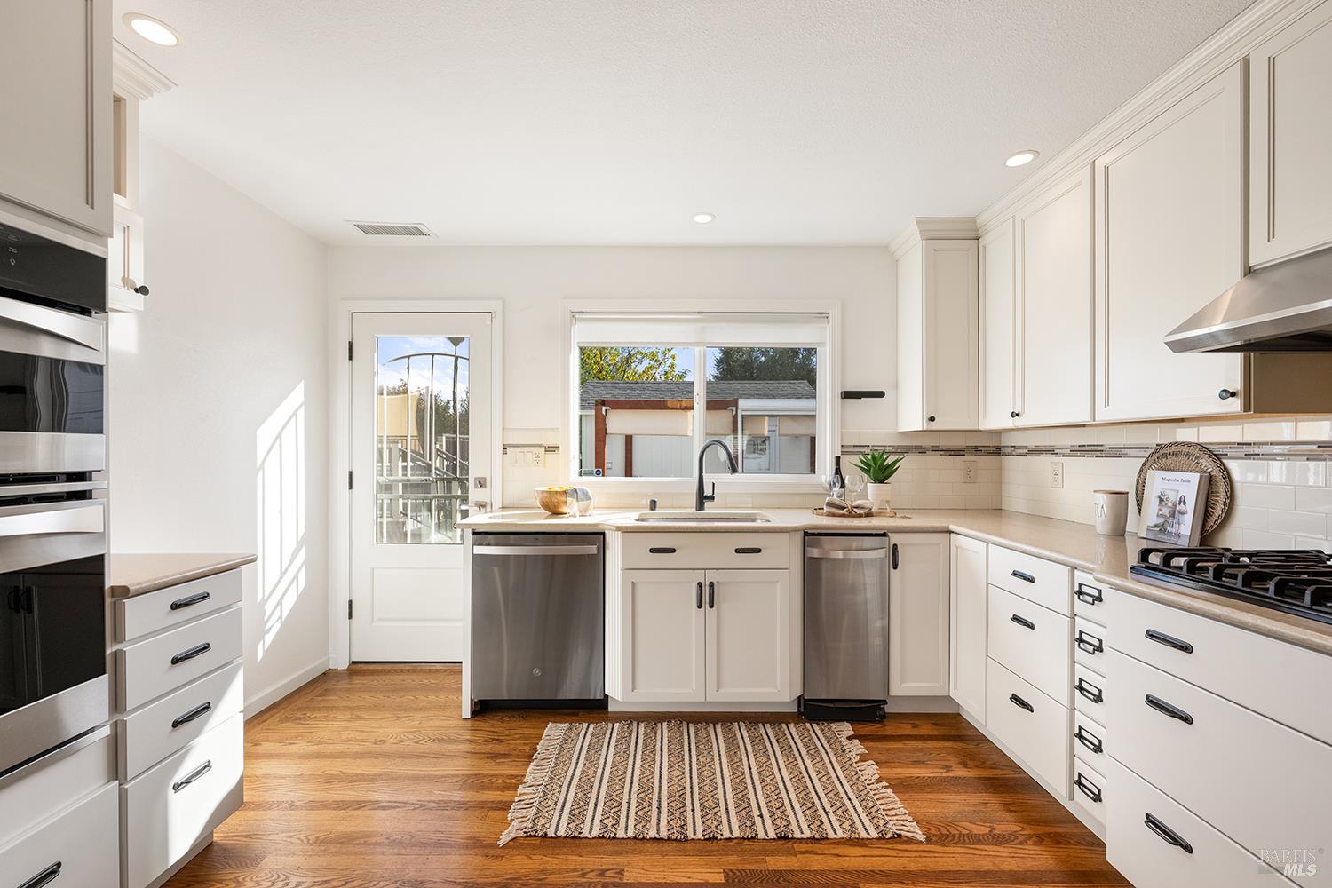 Santa Rosa, California, 95405, United States, 2 Bedrooms Bedrooms, ,2 BathroomsBathrooms,Residential,For Sale,1989467