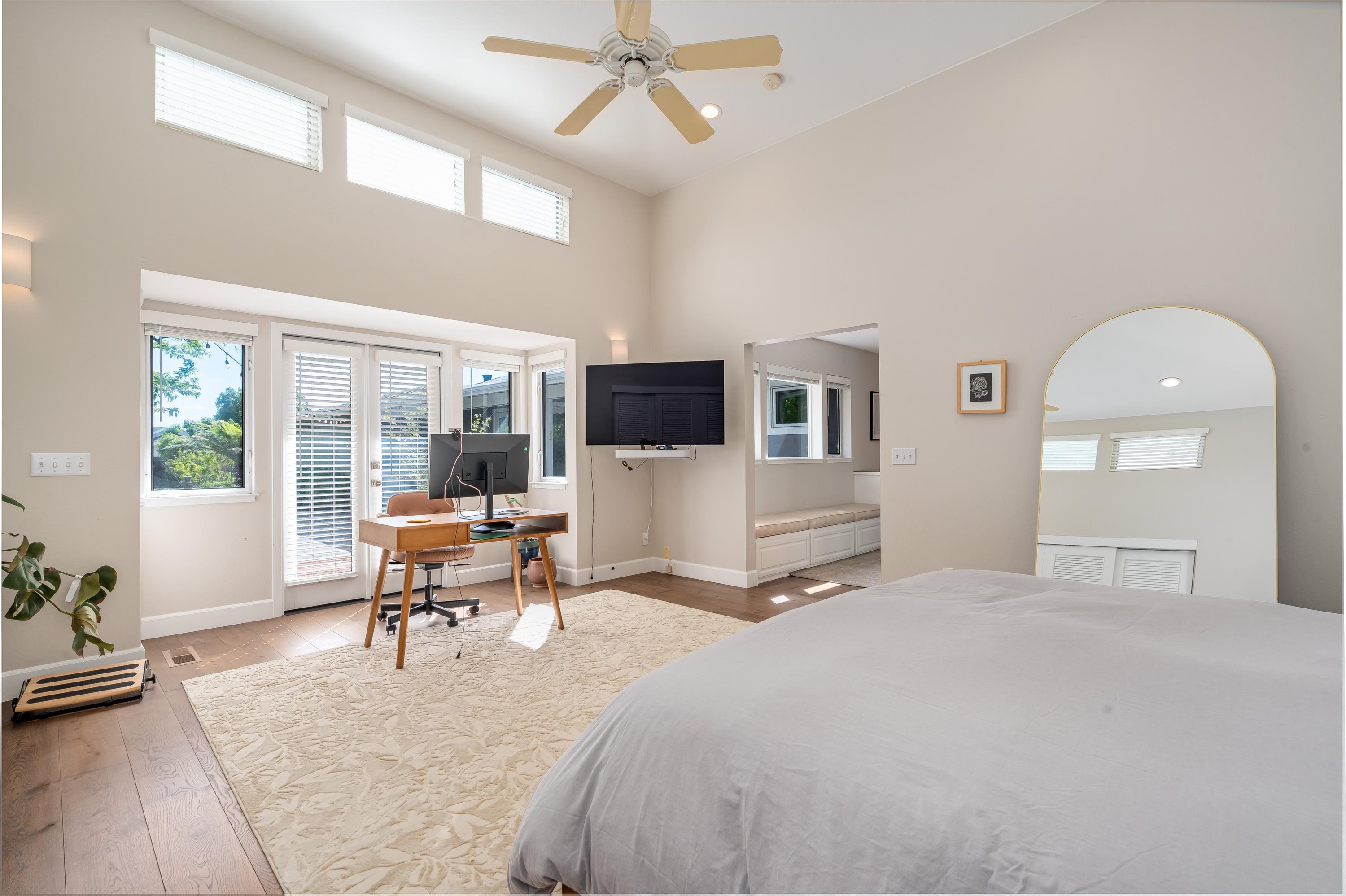  960 Lark Ave - 物件實景