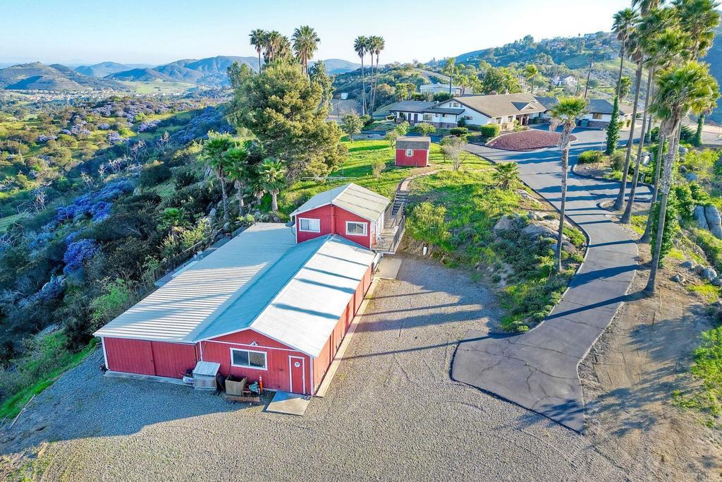 576 Camino De La Cima, San Marcos, California, 92078, United States, 5 Bedrooms Bedrooms, ,4 BathroomsBathrooms,Residential,For Sale,576 Camino De La Cima,1622114