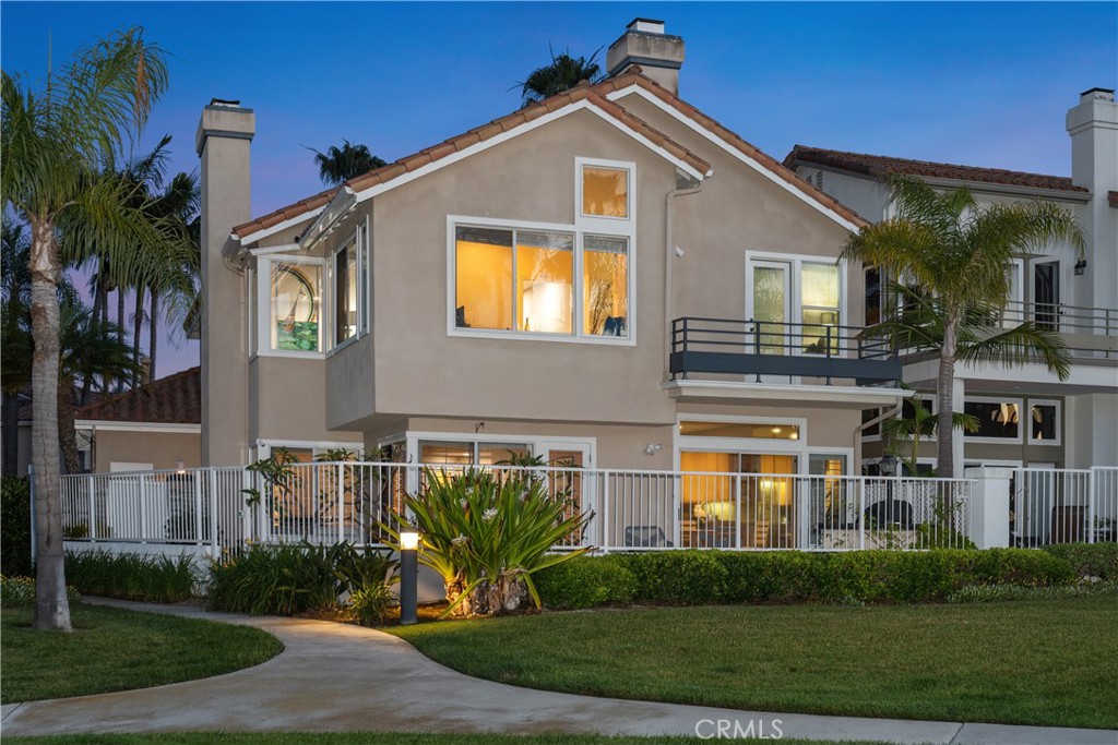 Long Beach, California, 90803, United States, 3 Bedrooms Bedrooms, ,3 BathroomsBathrooms,Residential,For Sale,1989113