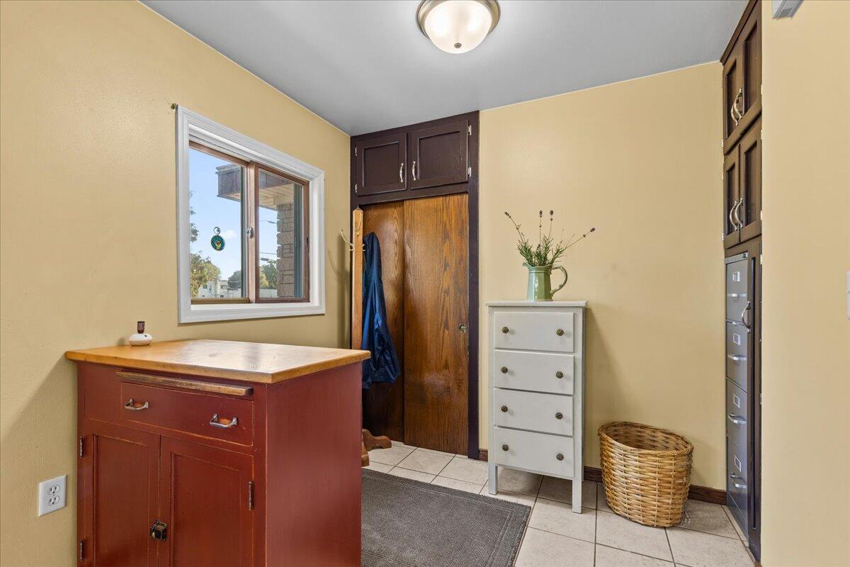 West Bend, Wisconsin, 53090, United States, 4 Bedrooms Bedrooms, ,3 BathroomsBathrooms,Residential,For Sale,1960551