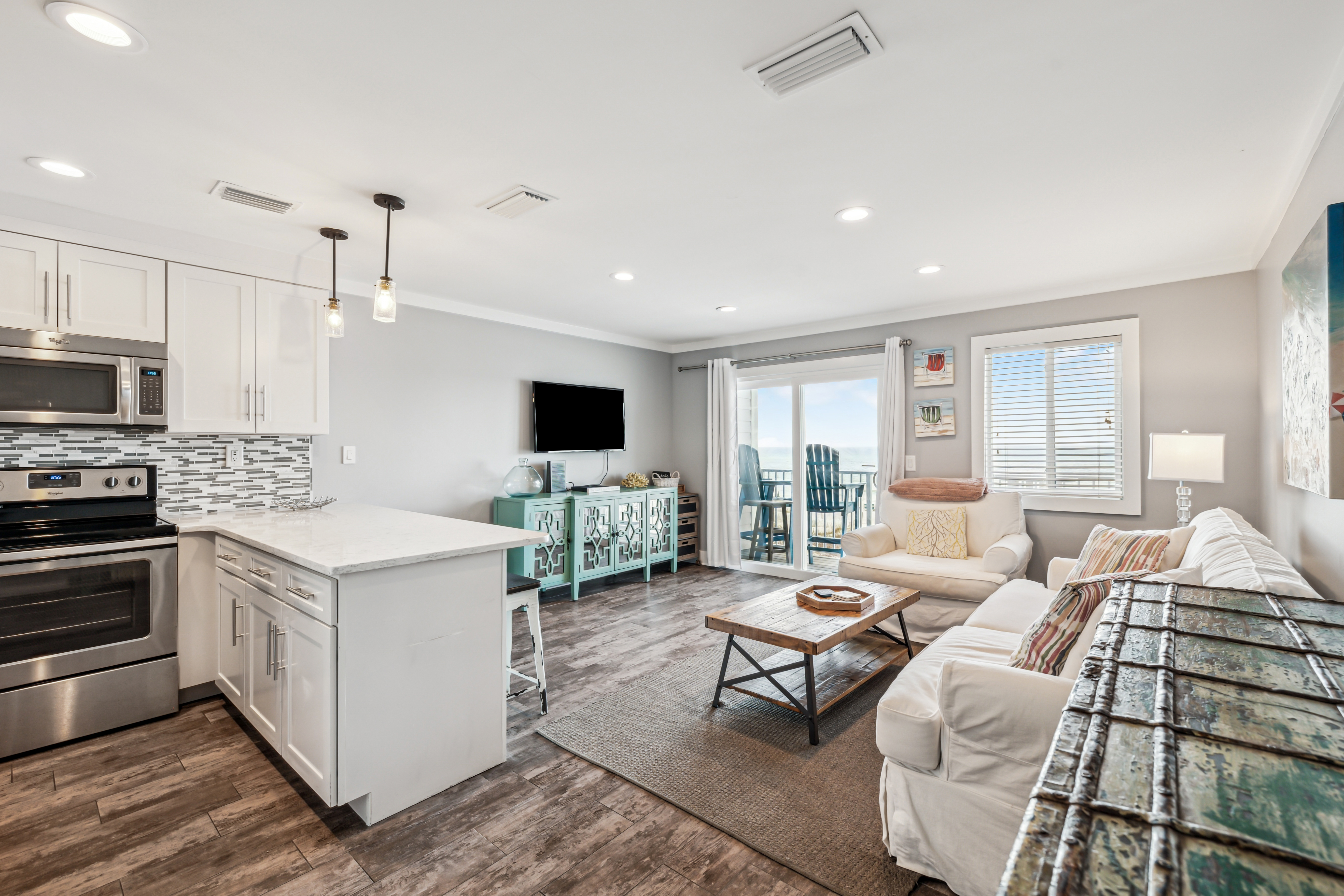  Renovated Gulf-Front Condo with Gulf Views and Exceptional Rental Potential - 物件實景
