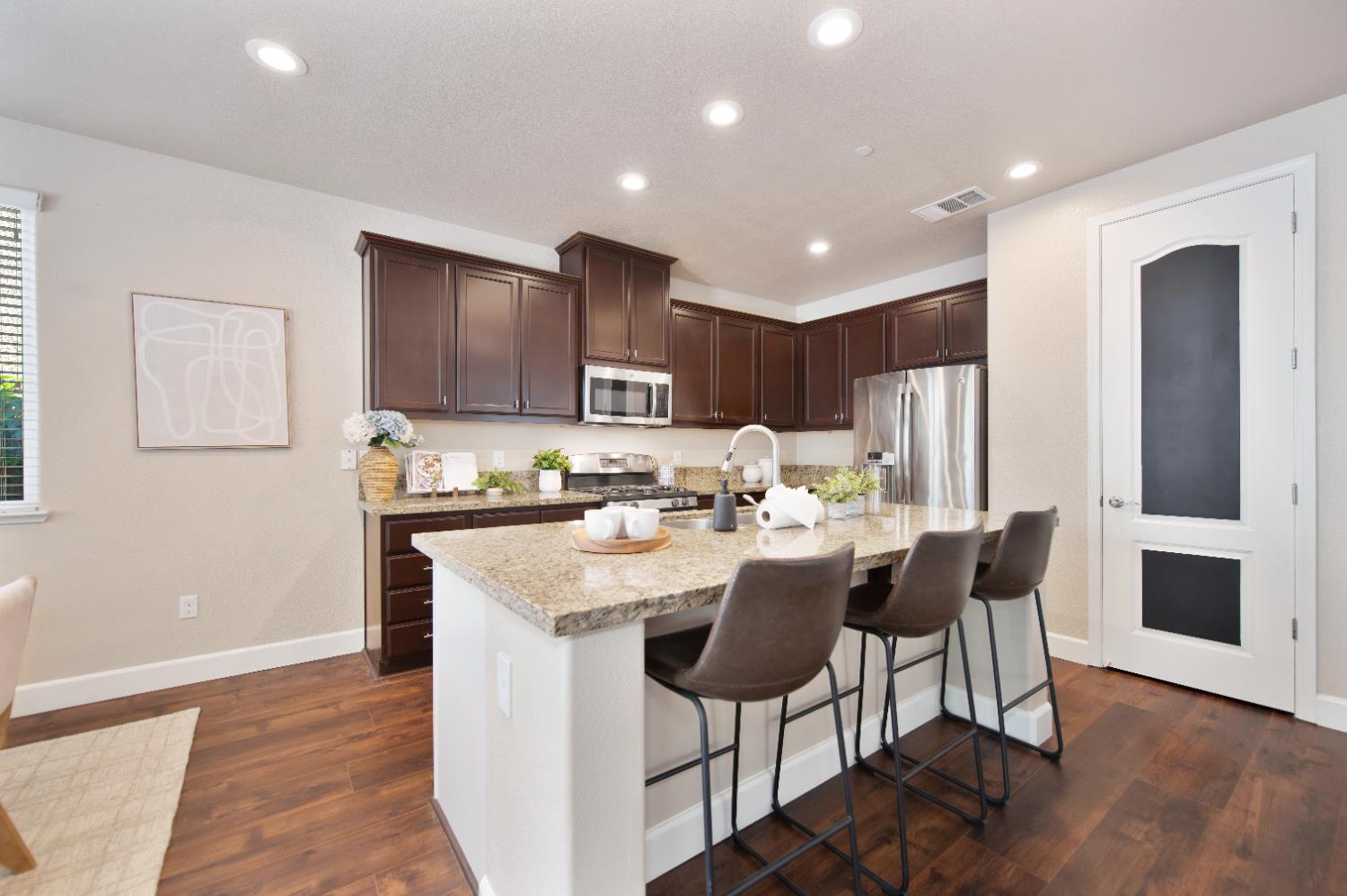 West Sacramento, California, 95691, United States, 4 Bedrooms Bedrooms, ,3 BathroomsBathrooms,Residential,For Sale,1906869