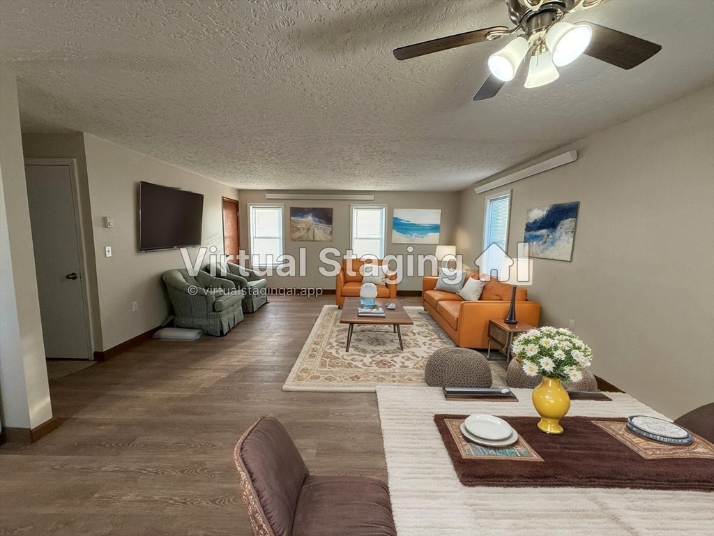 North Attleboro, Massachusetts, 02760, United States, 4 Bedrooms Bedrooms, ,2 BathroomsBathrooms,Residential,For Sale,1988350