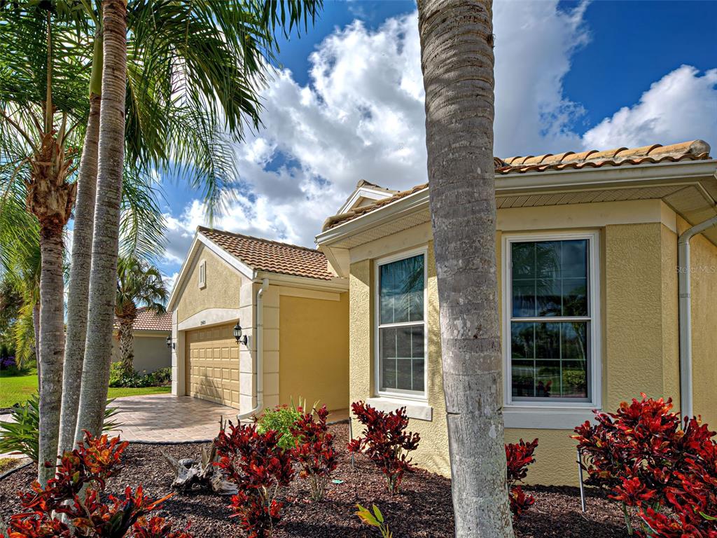Venice, Florida, 34293, United States, 3 Bedrooms Bedrooms, ,2 BathroomsBathrooms,Residential,For Sale,1998250