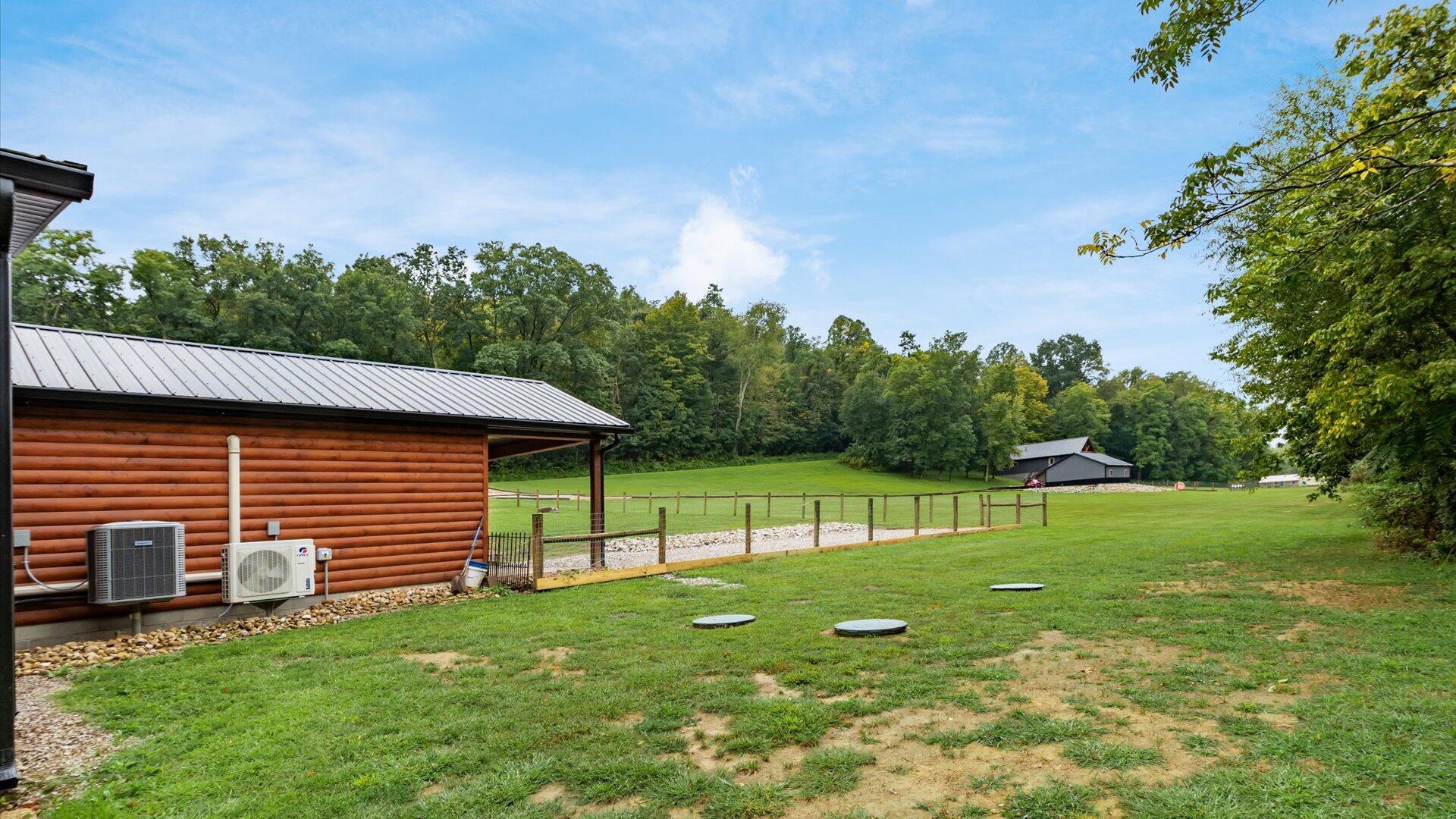 Frazeysburg, Ohio, 43822, United States, 3 Bedrooms Bedrooms, ,2 BathroomsBathrooms,Residential,For Sale,1942173
