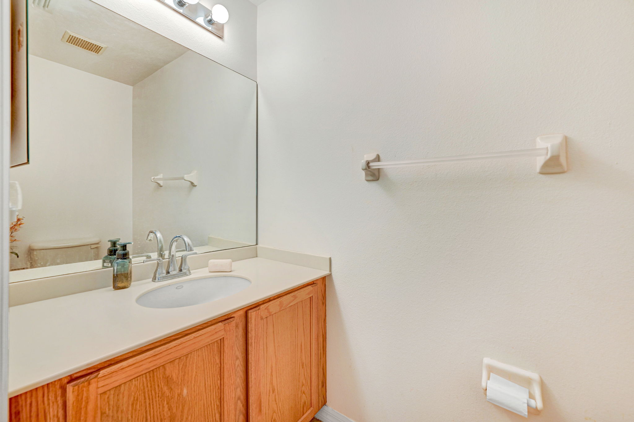 Palm Bay, Florida, 32908, United States, 4 Bedrooms Bedrooms, ,4 BathroomsBathrooms,Residential,For Sale,1978216