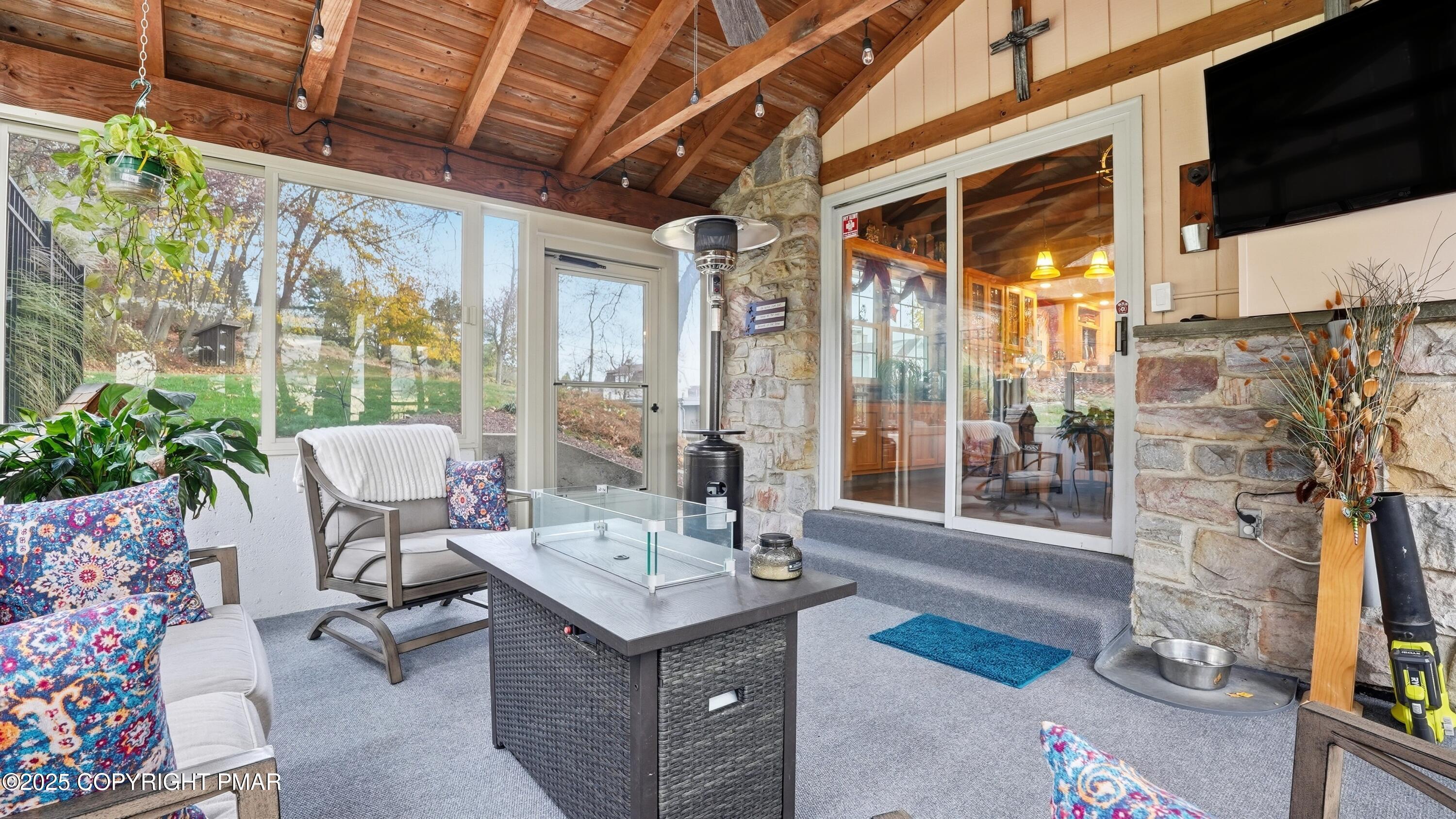 Allentown, Pennsylvania, 18103, United States, 3 Bedrooms Bedrooms, ,2 BathroomsBathrooms,Residential,For Sale,1993395